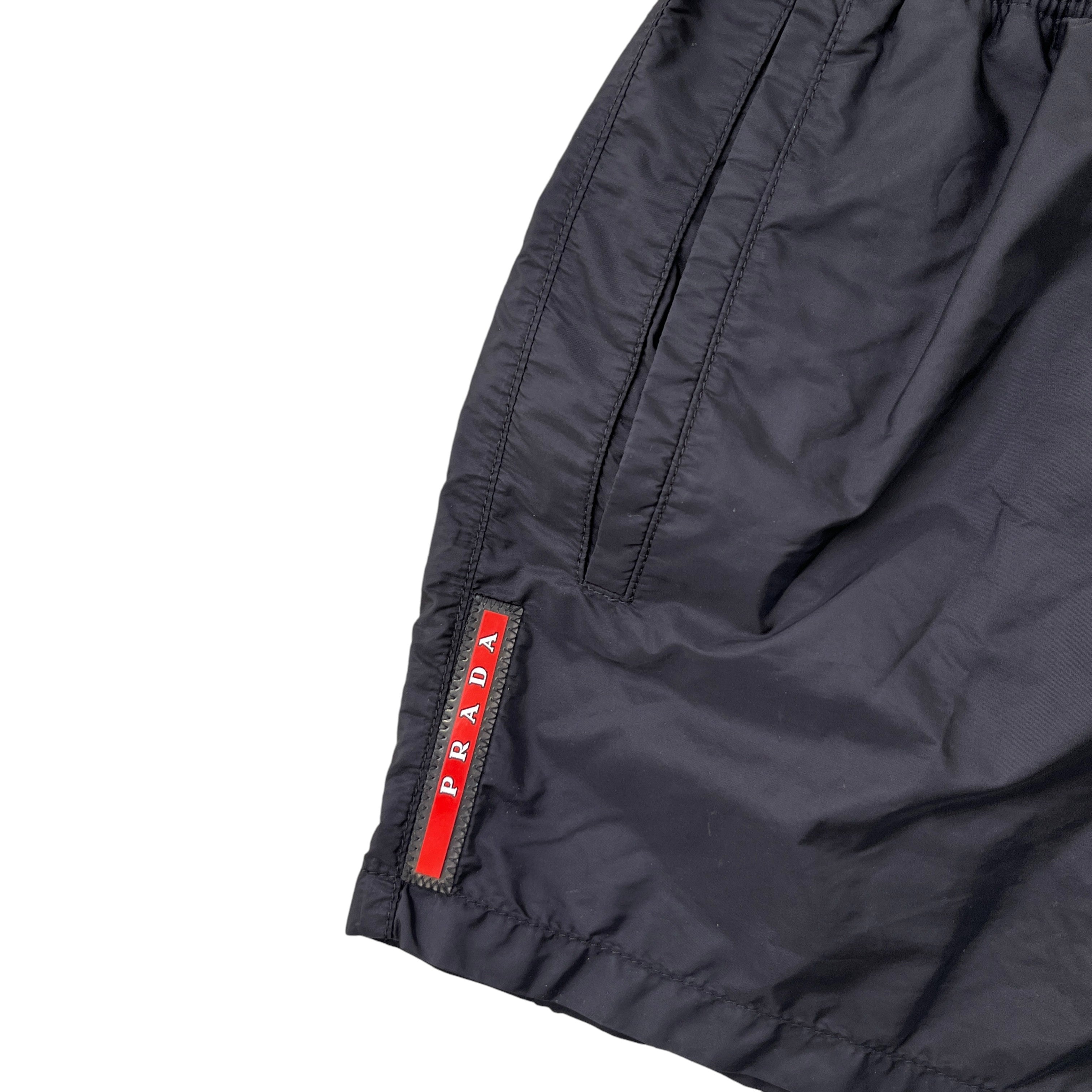 Men's Tab Logo Swim Shorts Black Size W28 / IT 44