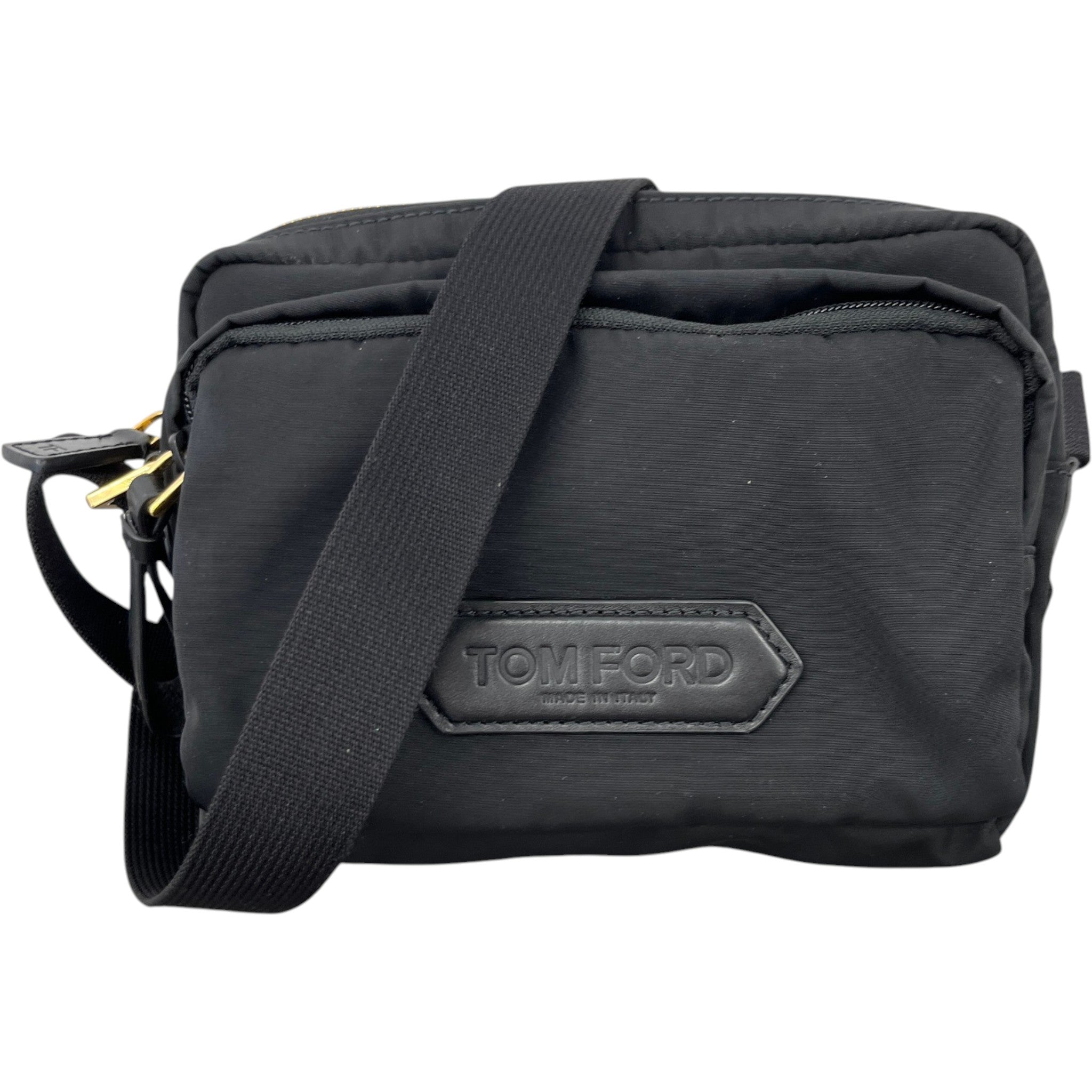 Men's Plaque Logo Messenger Bag Black