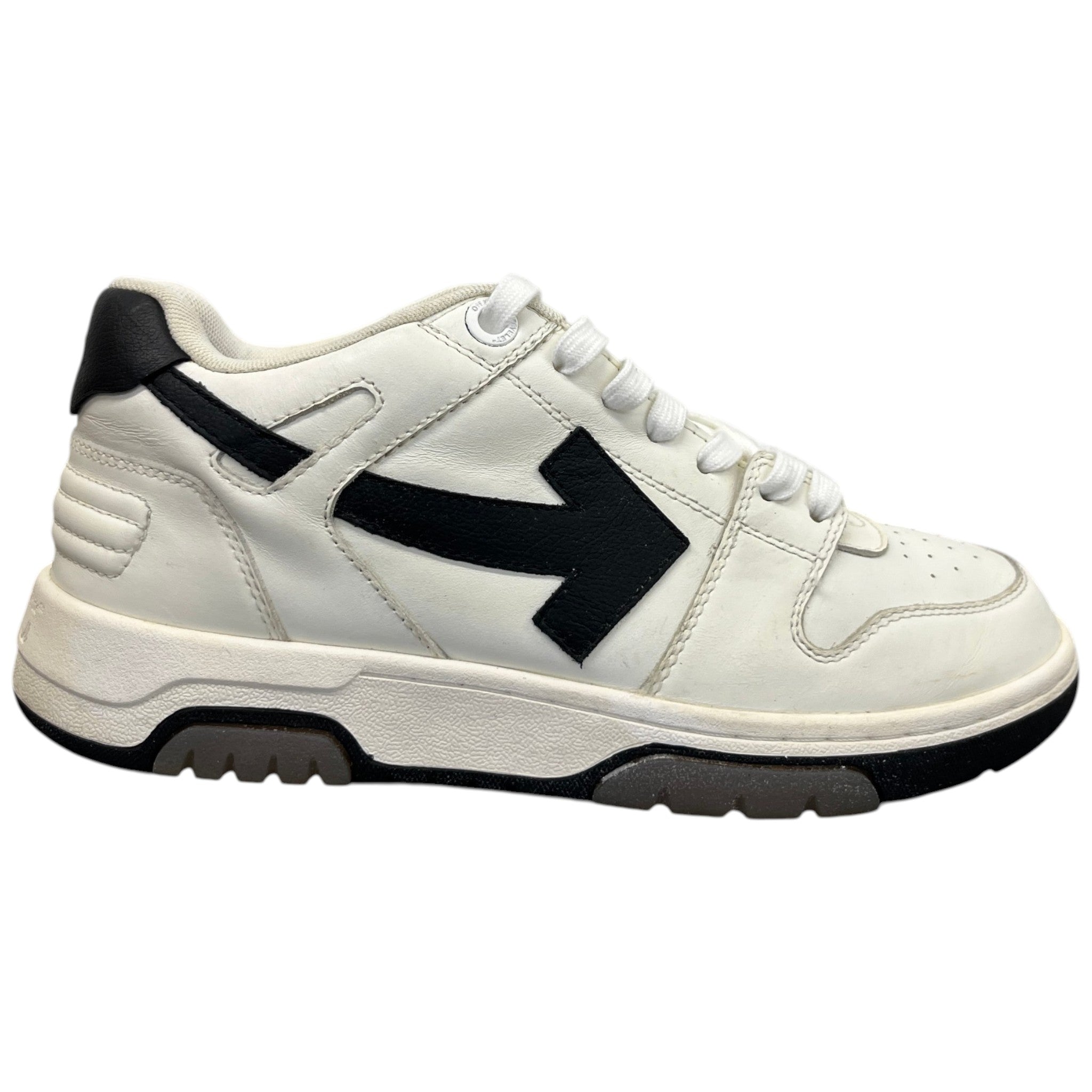 Men's Out Of Office Low Trainers White Size EU 40 / UK 6