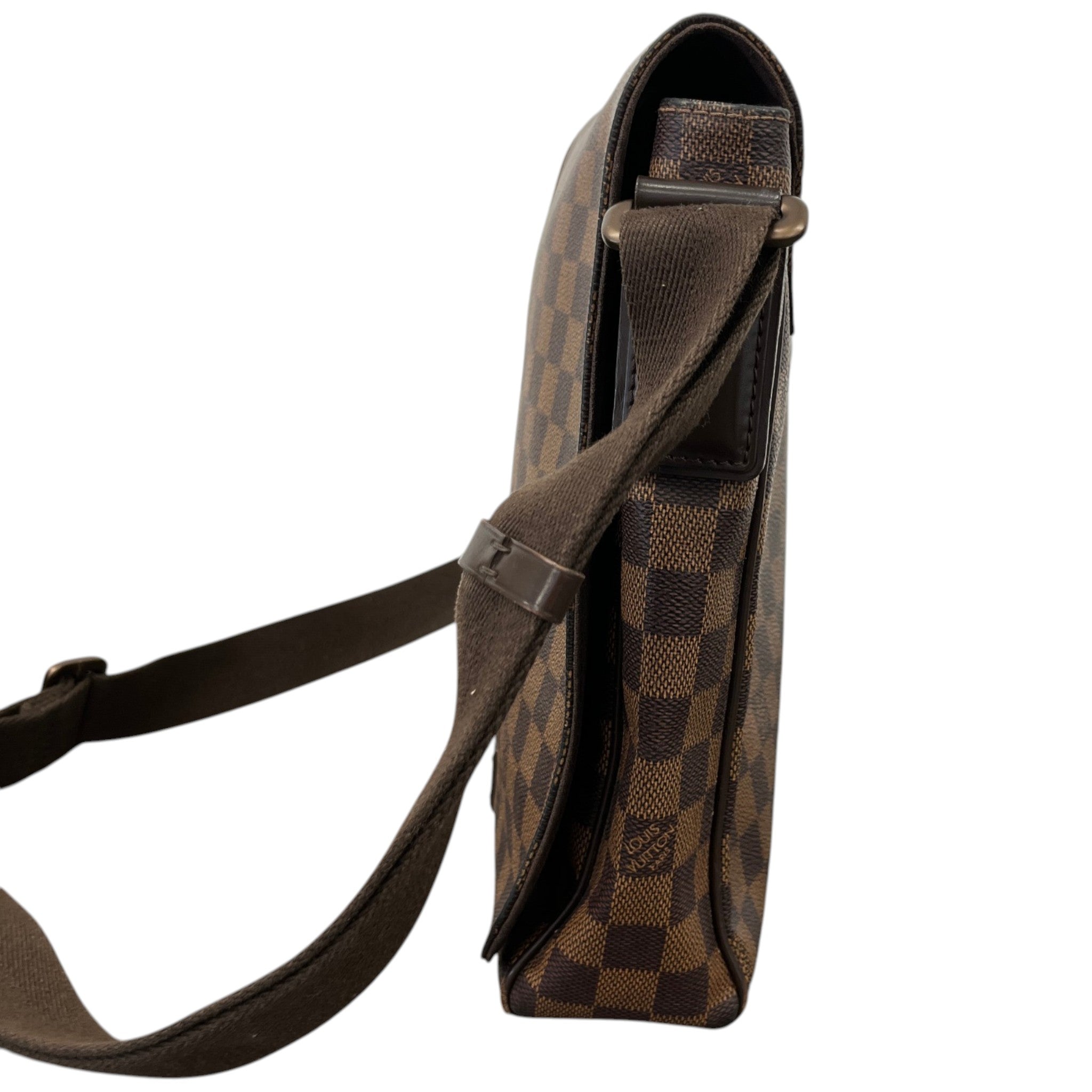 Men's Damier Ebene District Mm Messenger Bag Brown