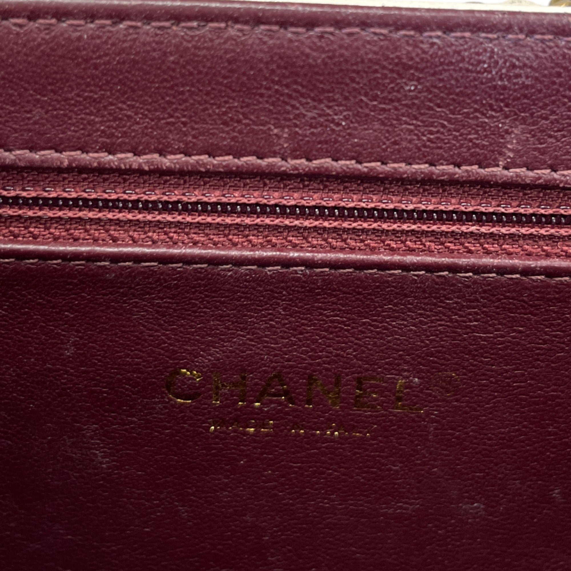 Women's Mini Beauty Lock Flap Handbag White