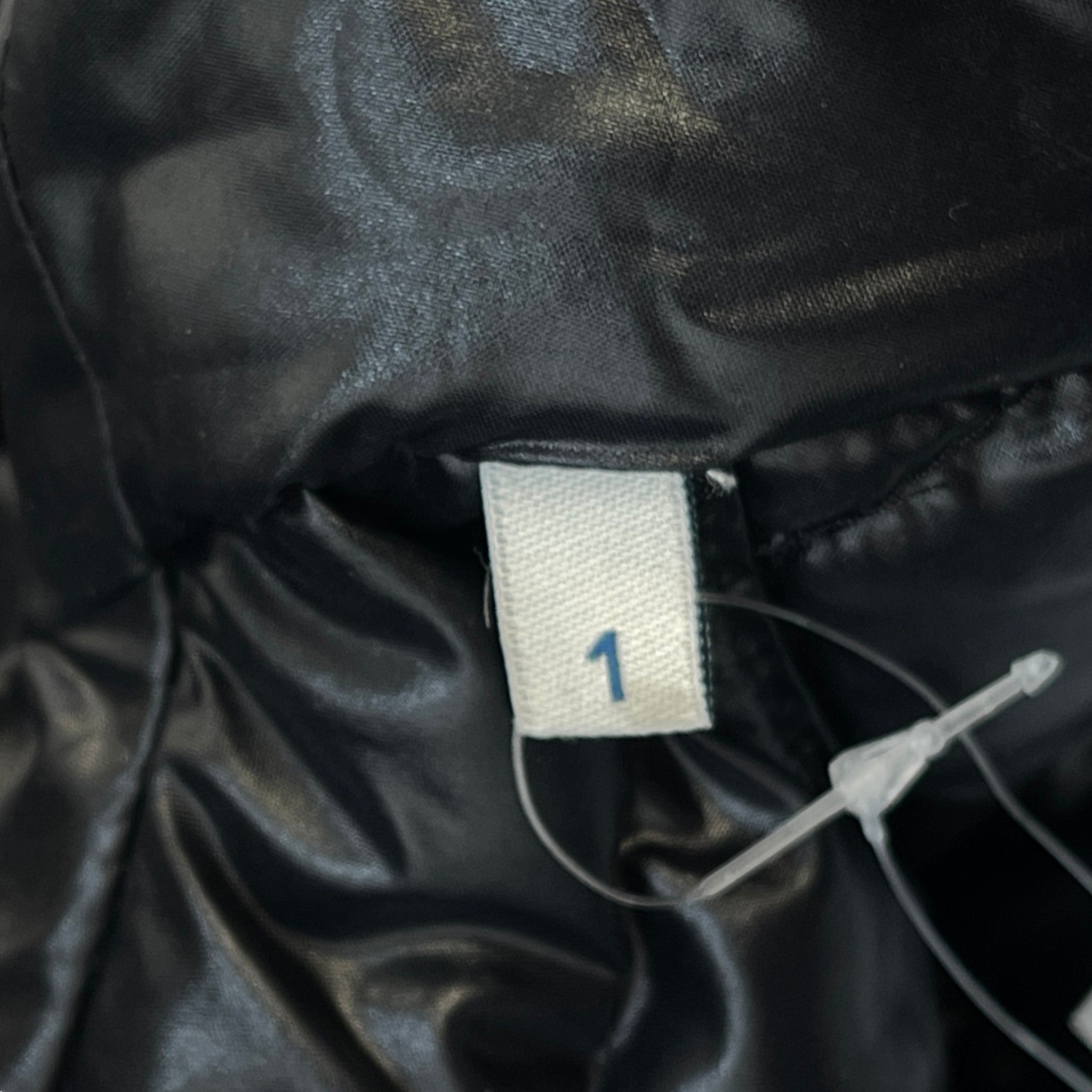 Women's Fulmarus Down Jacket Black Size 1 / UK 10