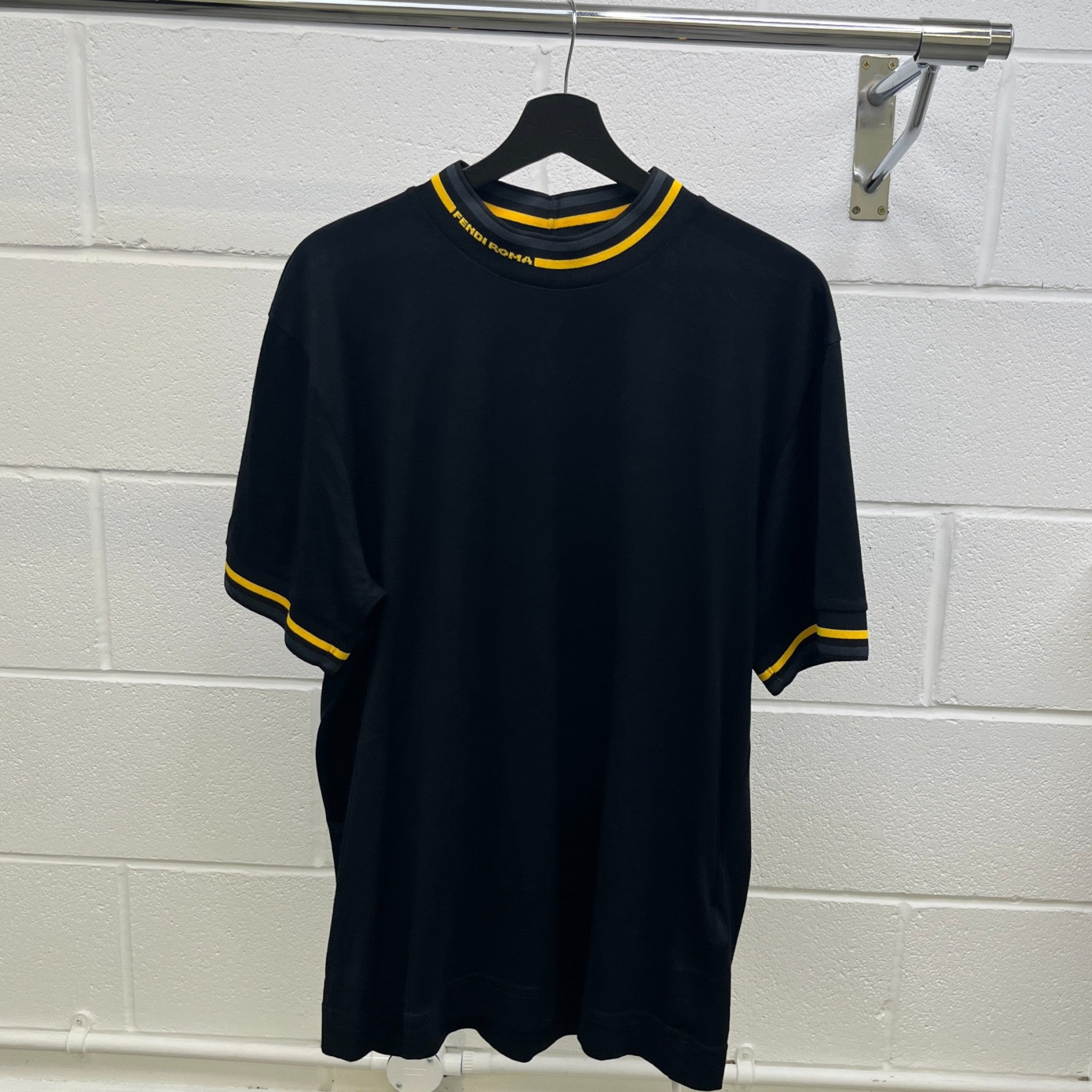 Men's Roma Ribbed Trim T-Shirt Black Size M