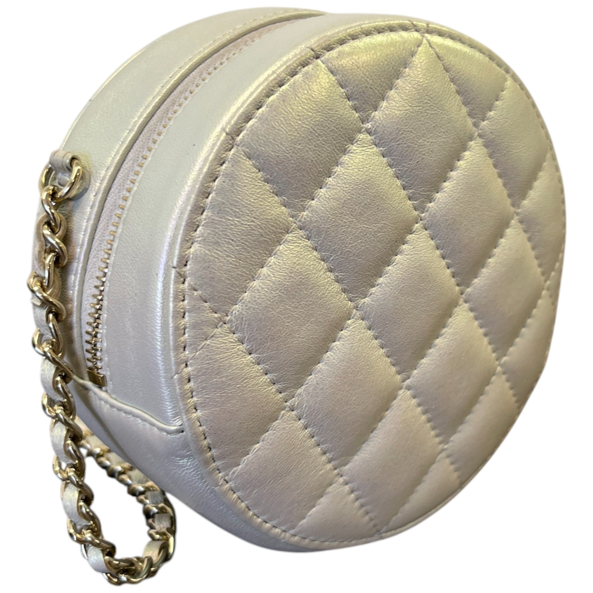 Women's Iridescent Lambskin Quilted Round Bag White