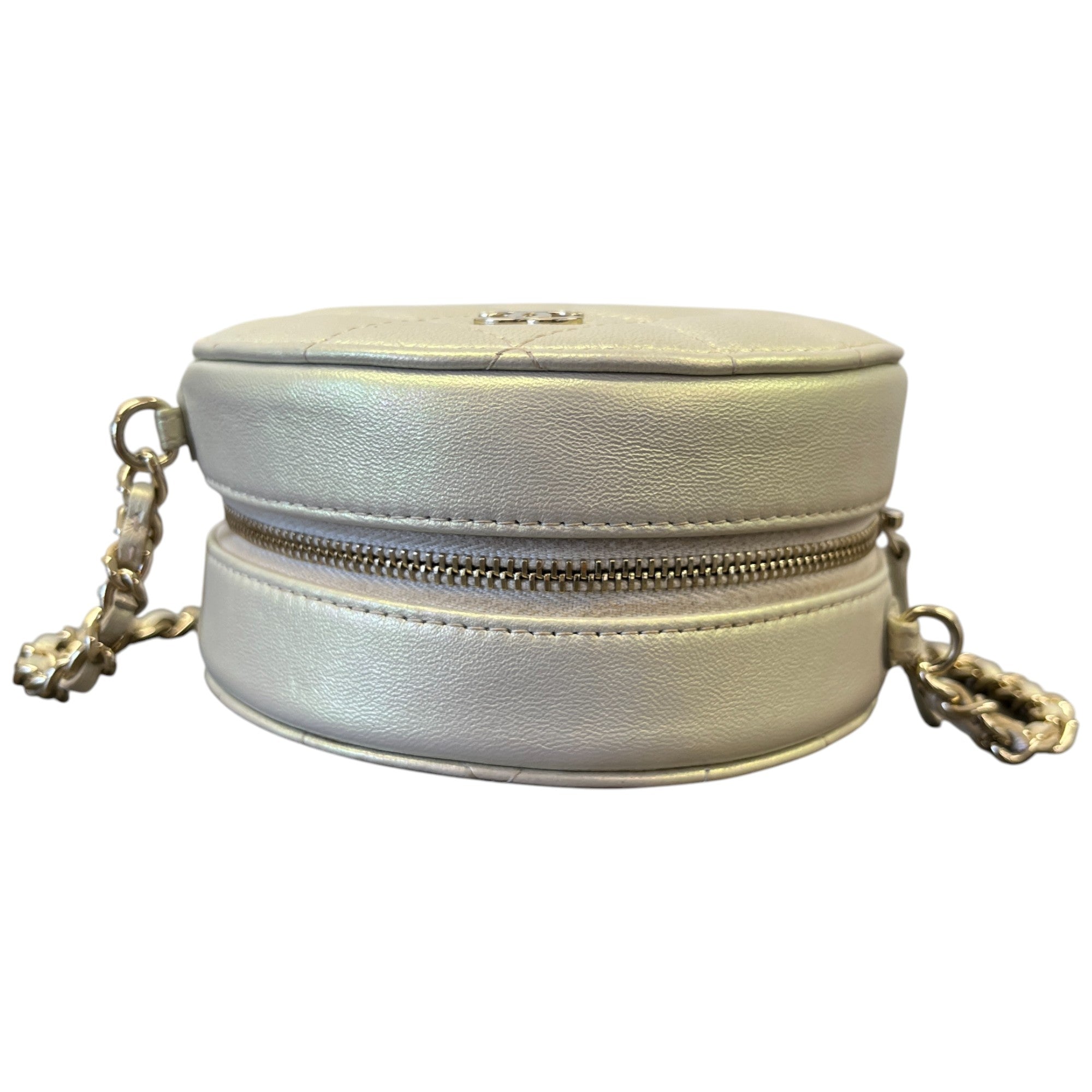 Women's Iridescent Lambskin Quilted Round Bag White