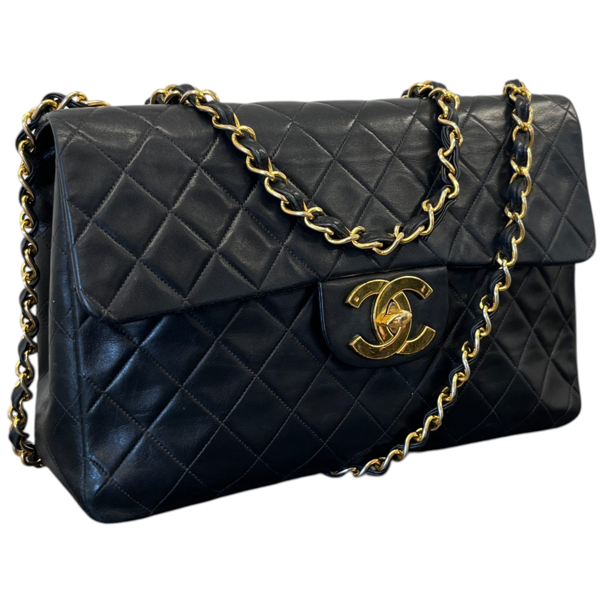 Women's Matelasse Double Chain Lamb Skin Handbag Black