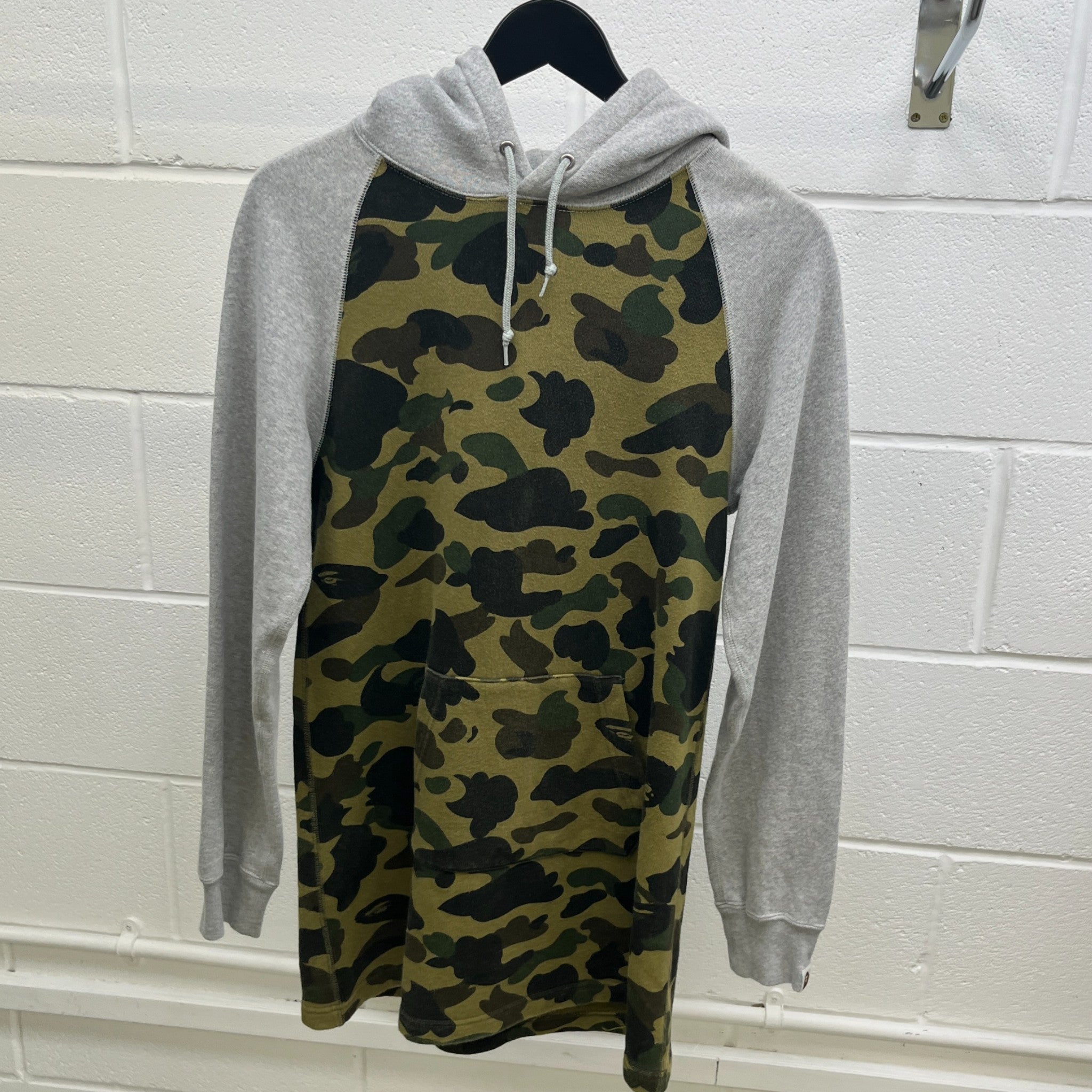 Men's Camouflage Hoodie Grey Size XS