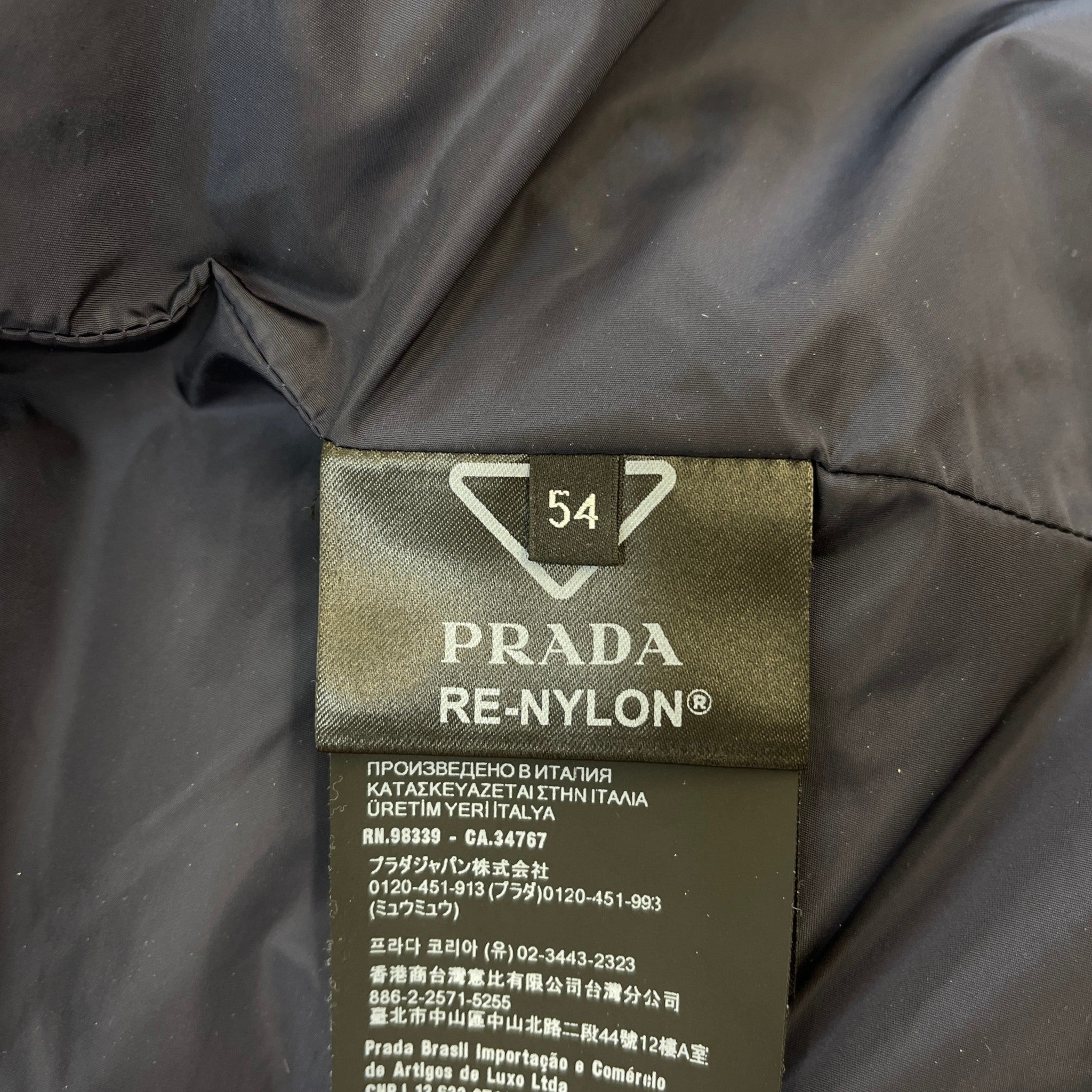 Men's Re-Nylon Plaque Logo Jacket Navy Size IT 54 / XXL