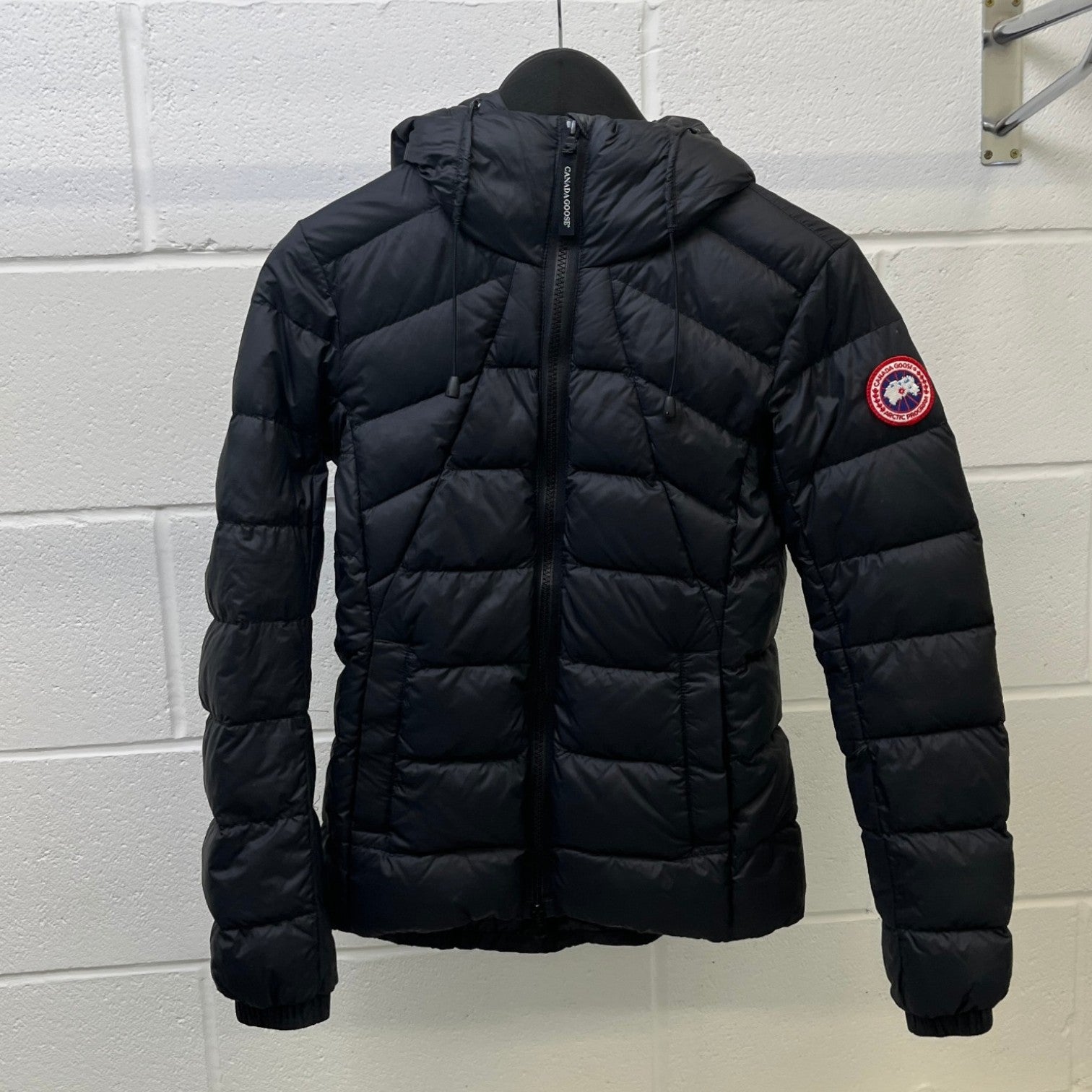 Women's Abbott Hooded Down Jacket Black Size XS