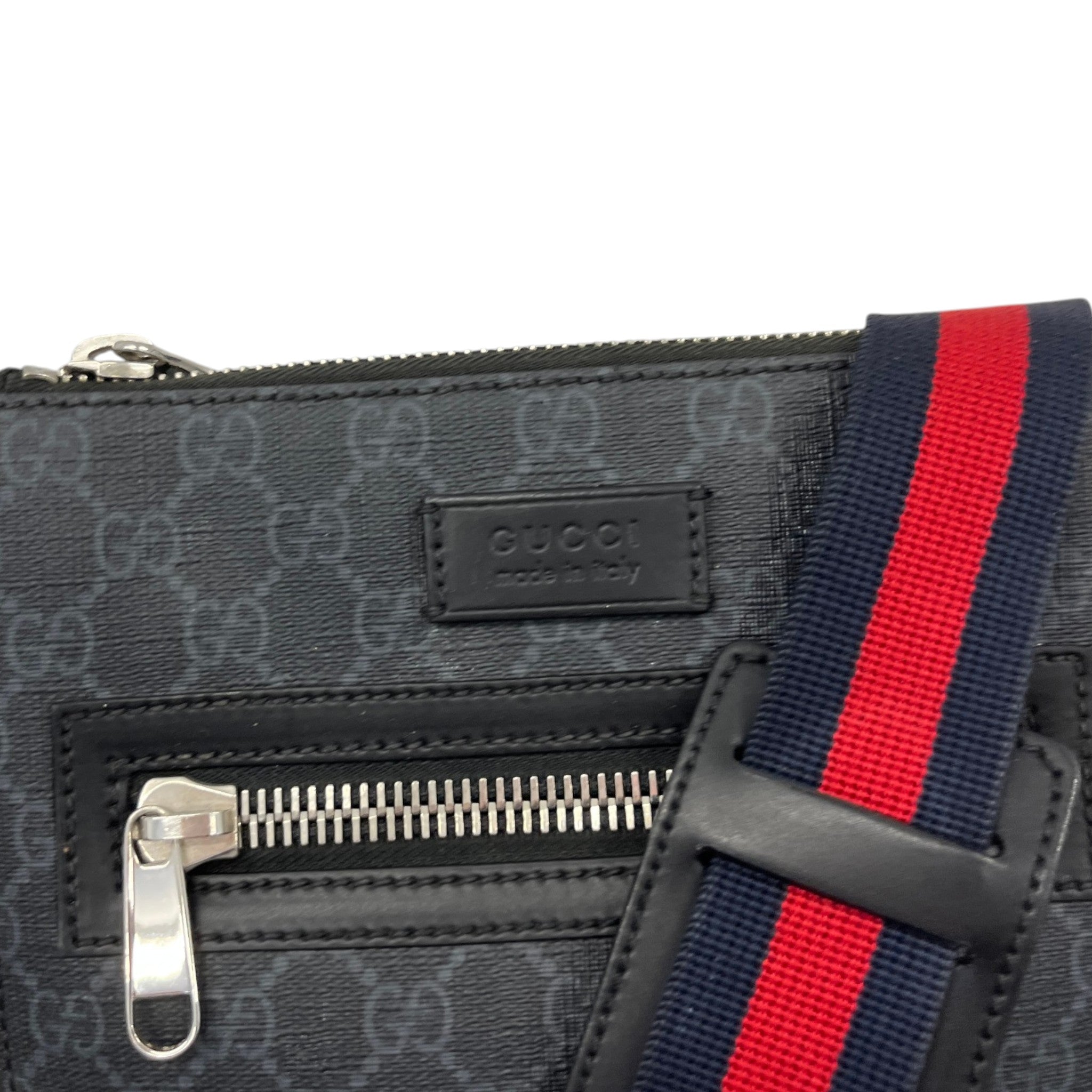 Men's Small Gg Supreme Messenger Bag Black