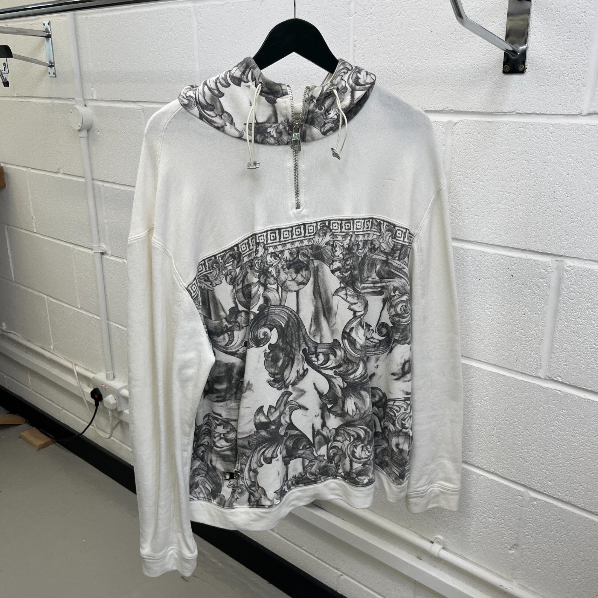 Men's Zip Up Logo Print Hoodie White Size XL