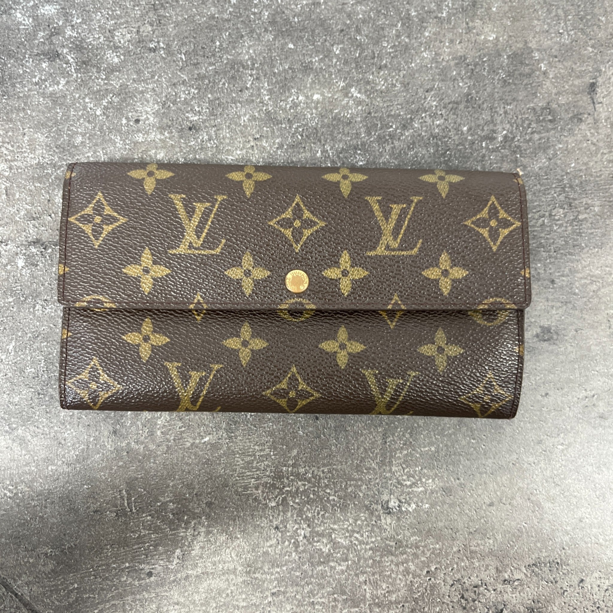 Women's Monogram Sarah Purse Brown