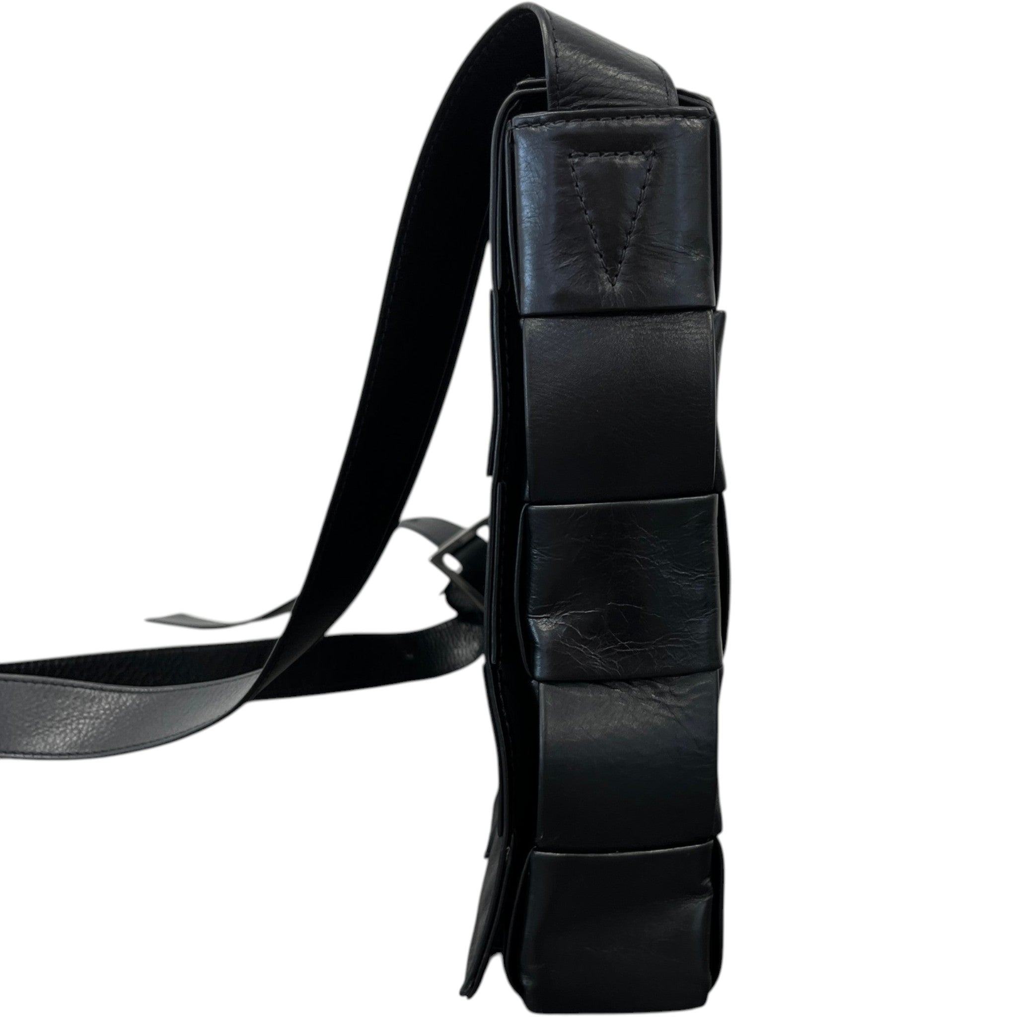 Men's Paper Cassette Intrecciato Maxi Bag Black