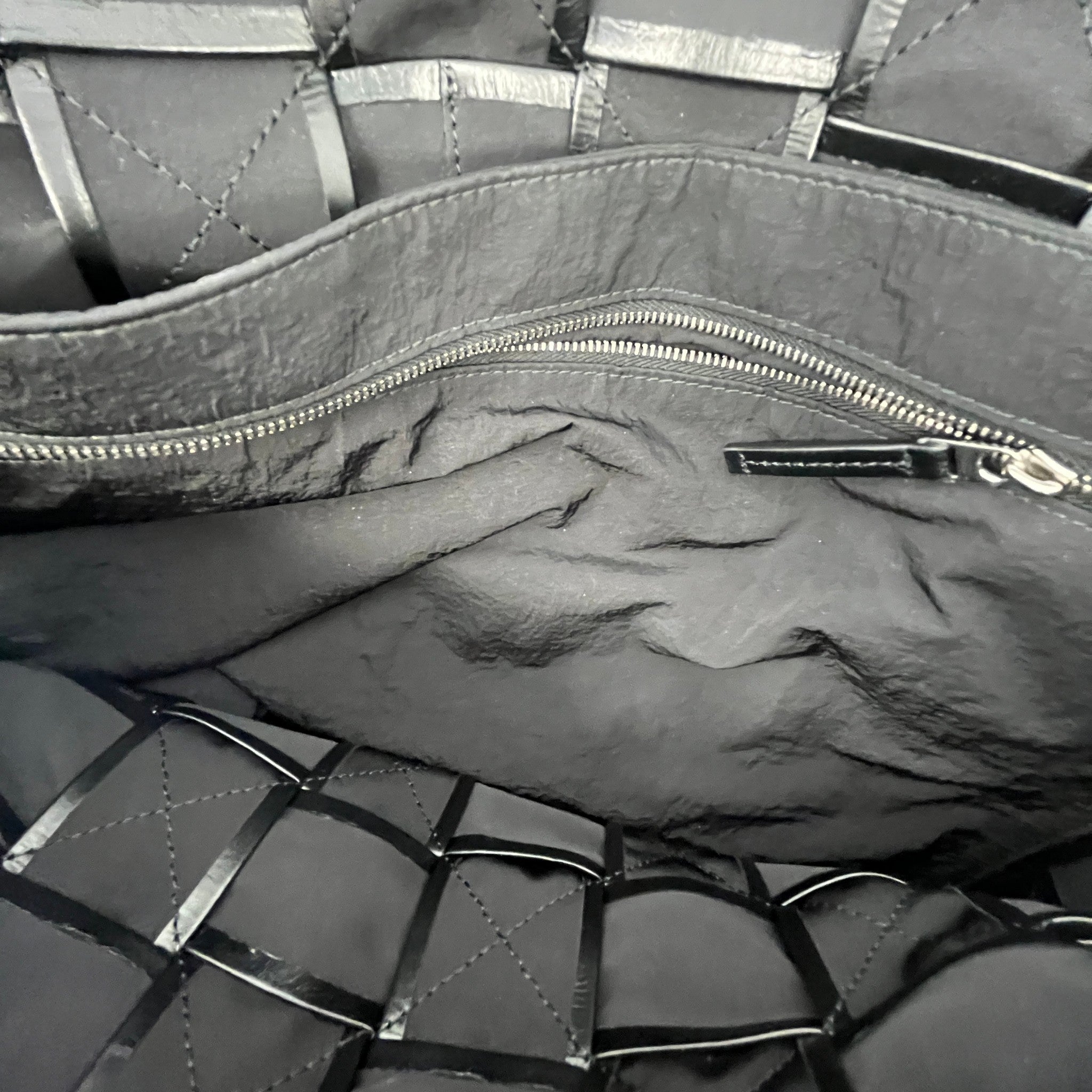 Men's Paper Cassette Intrecciato Maxi Bag Black