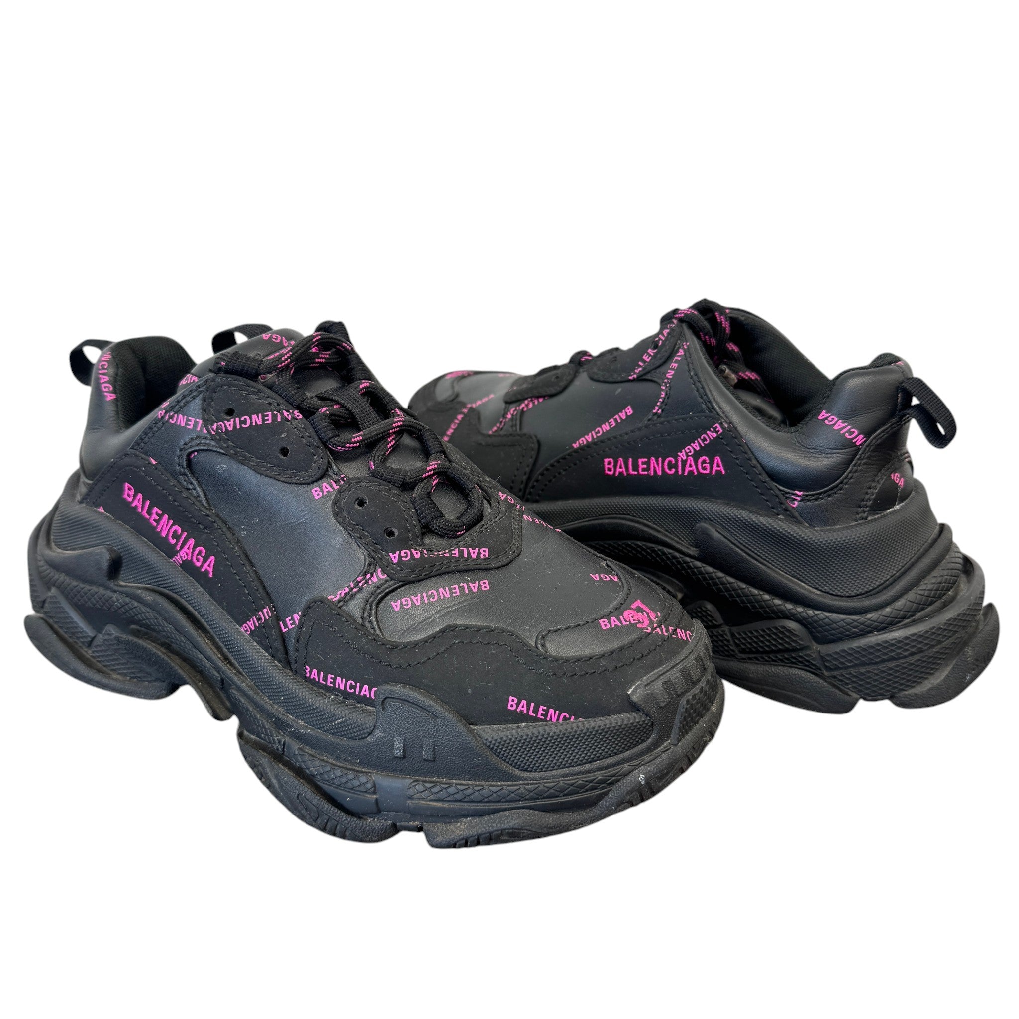 Women's Triple S Low Trainers Black Size EU 37 / UK 4