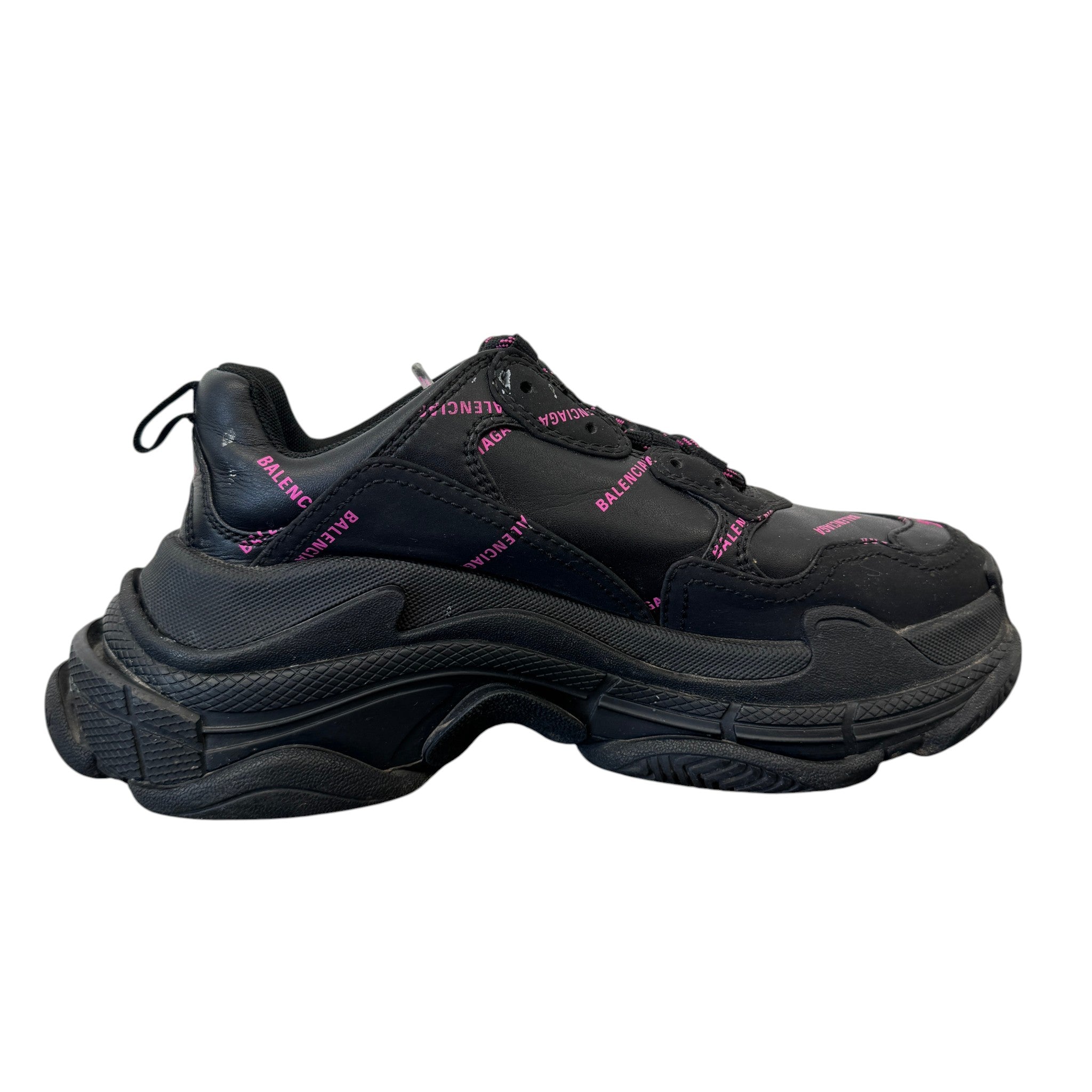 Women's Triple S Low Trainers Black Size EU 37 / UK 4