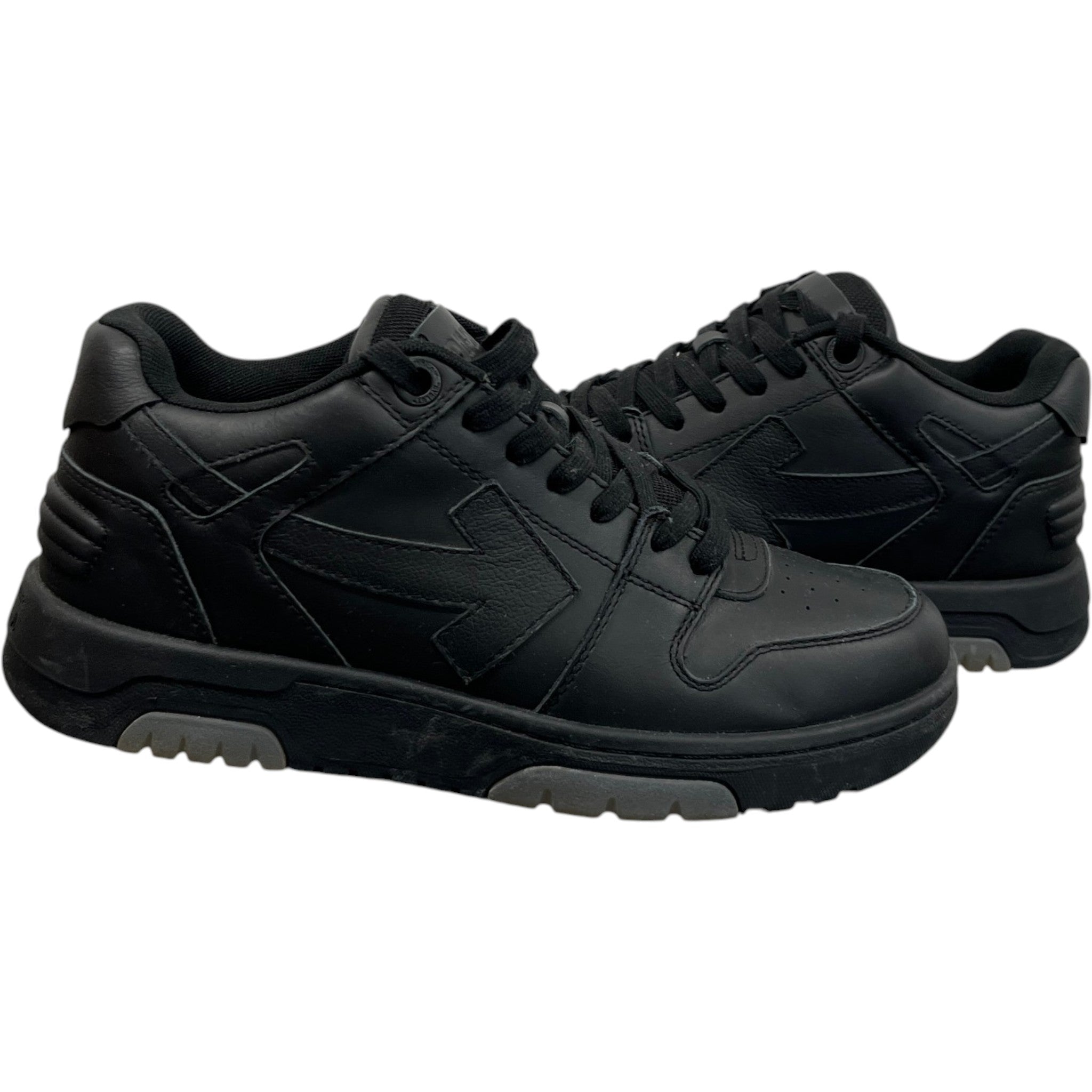 Men's Out Of Office Low Trainers Black Size EU 40 / UK 6