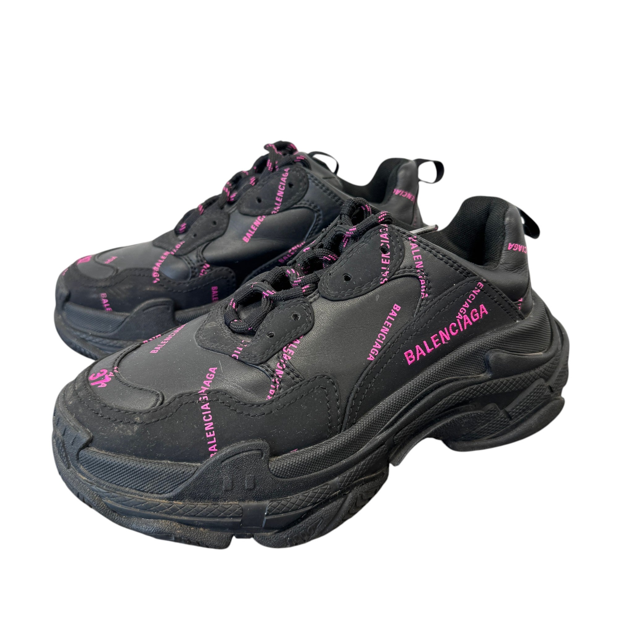 Women's Triple S Low Trainers Black Size EU 37 / UK 4