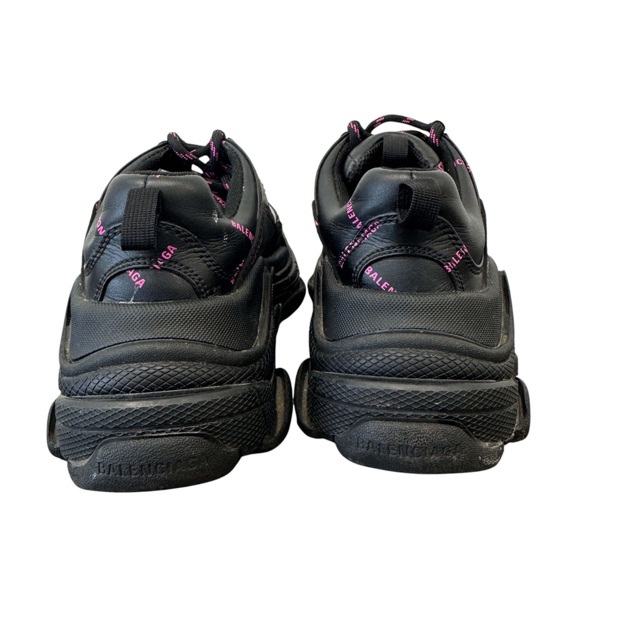 Women's Triple S Low Trainers Black Size EU 37 / UK 4