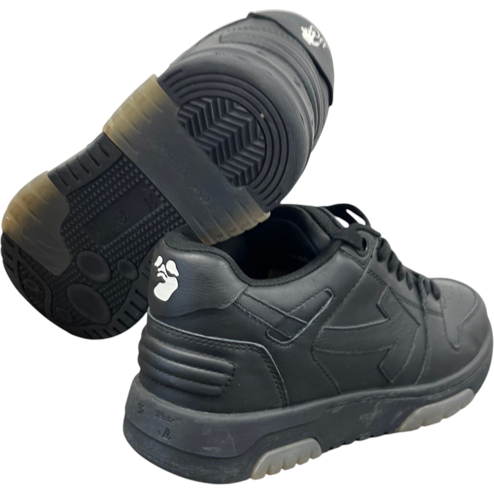 Men's Out Of Office Low Trainers Black Size EU 40 / UK 6