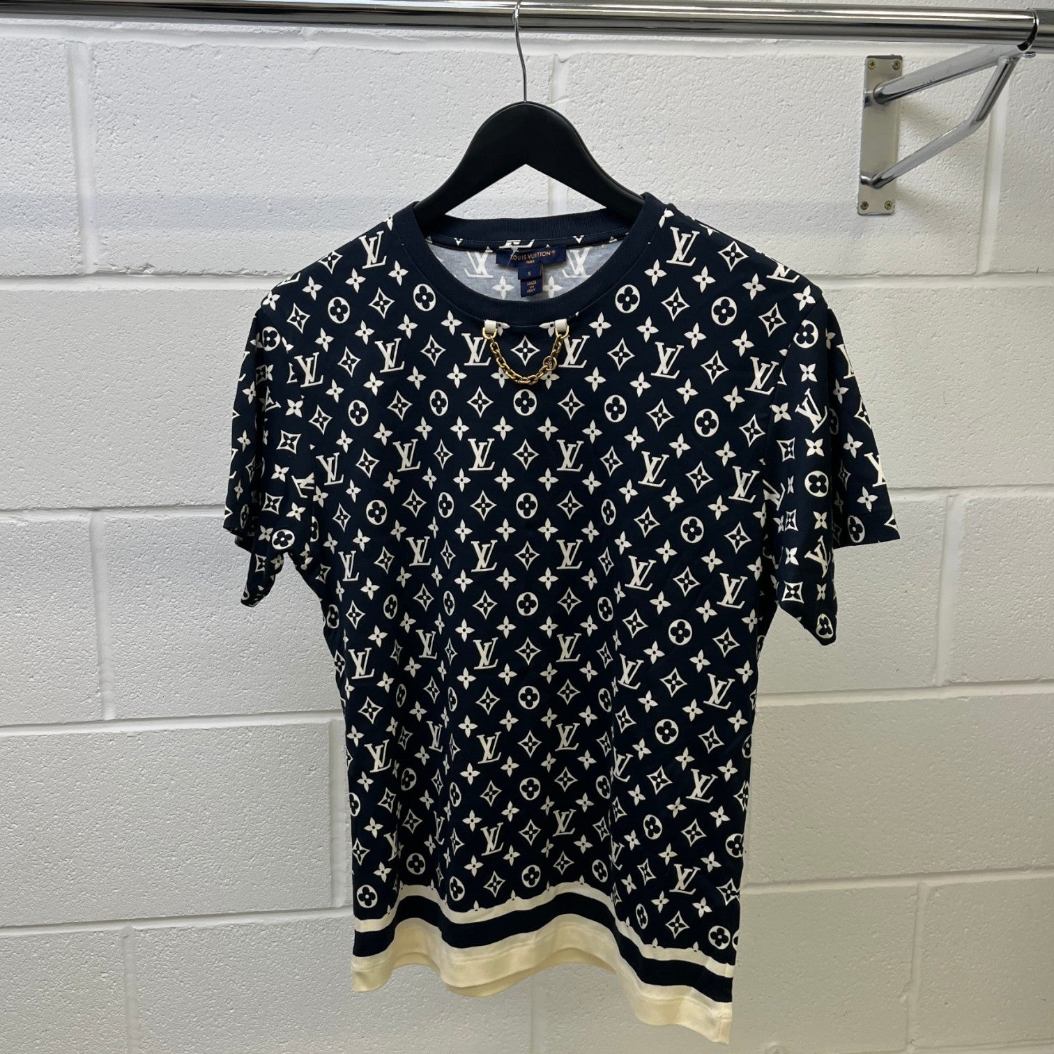 Women's Monogram Chain T-Shirt Navy Size S