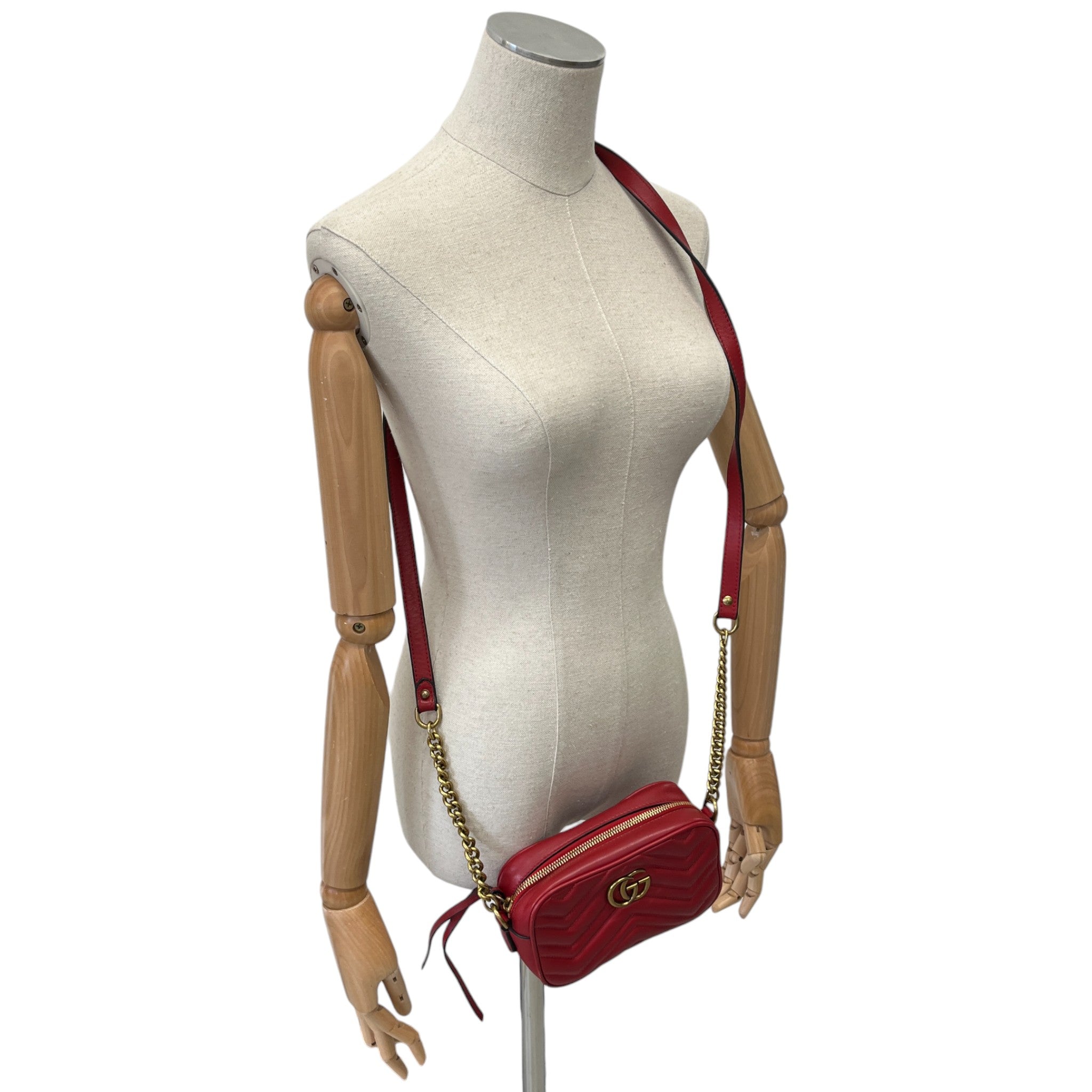 Women's Gg Marmont Mini Camera Bag Red