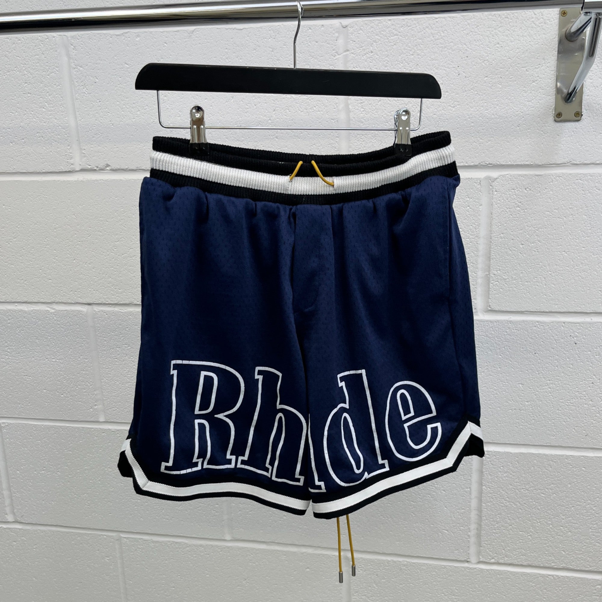 Men's Court Logo Print Shorts Navy Size S