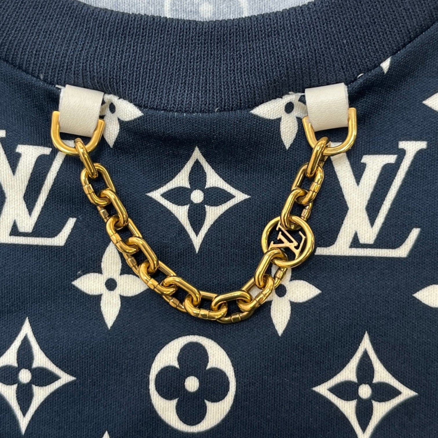 Women's Monogram Chain T-Shirt Navy Size S