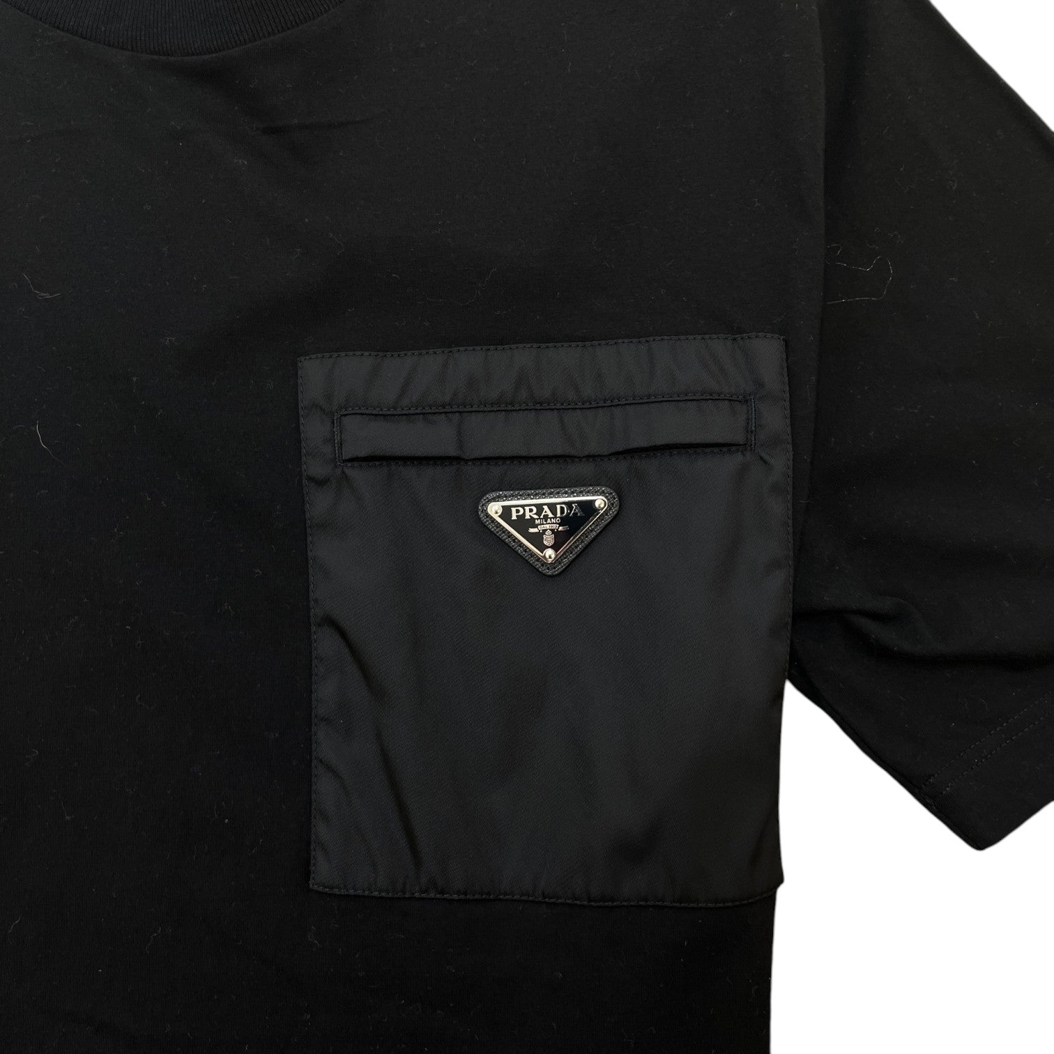 Men's Re-Nylon Plaque Logo T-Shirt Black Size L