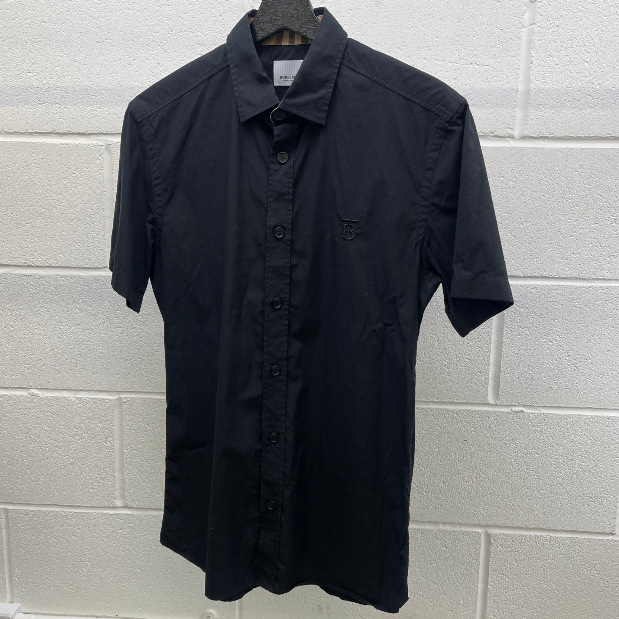 Men's Embroidered Logo Short Sleeve Shirt Black Size S