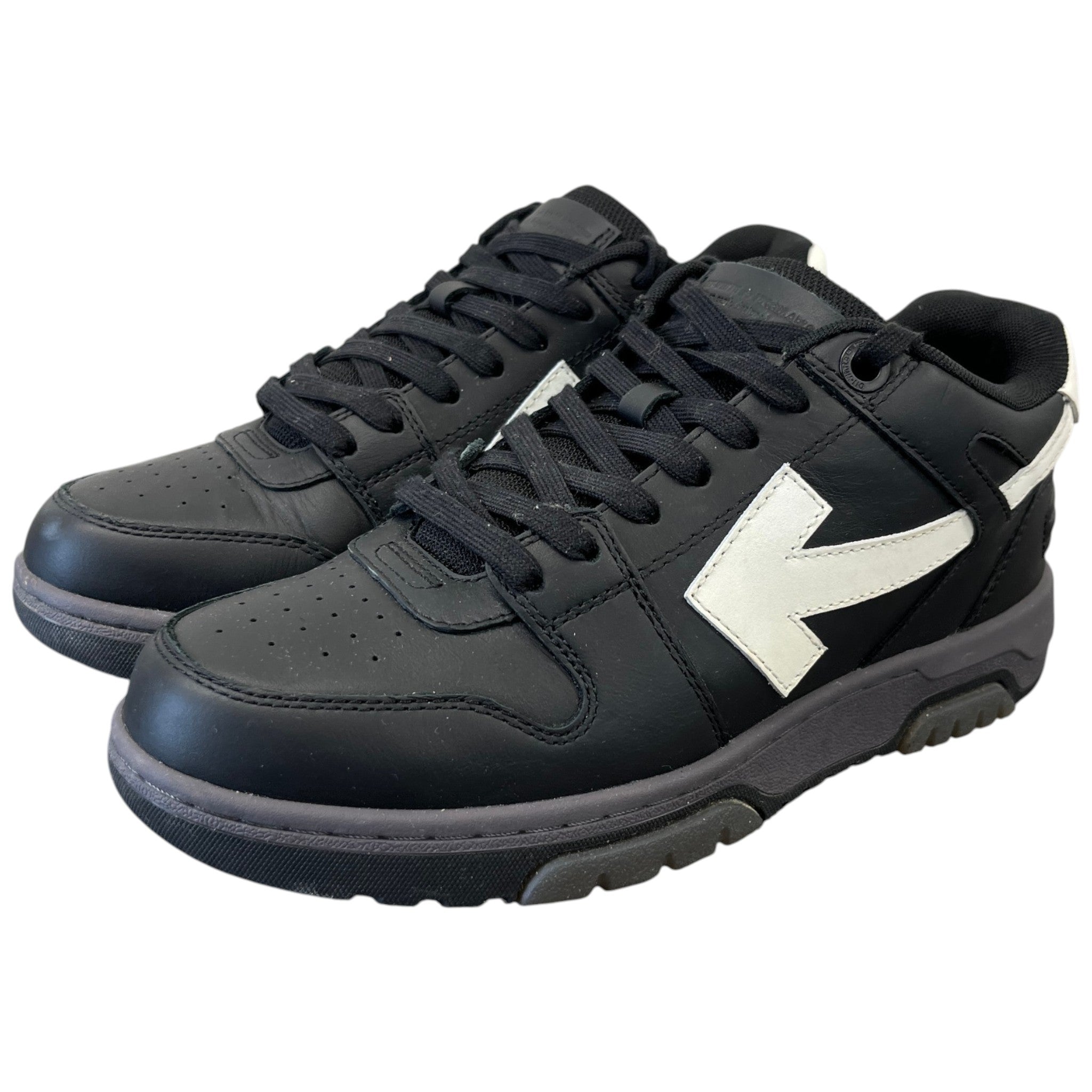 Men's Out Of Office Low Trainers Black Size EU 40 / UK 6