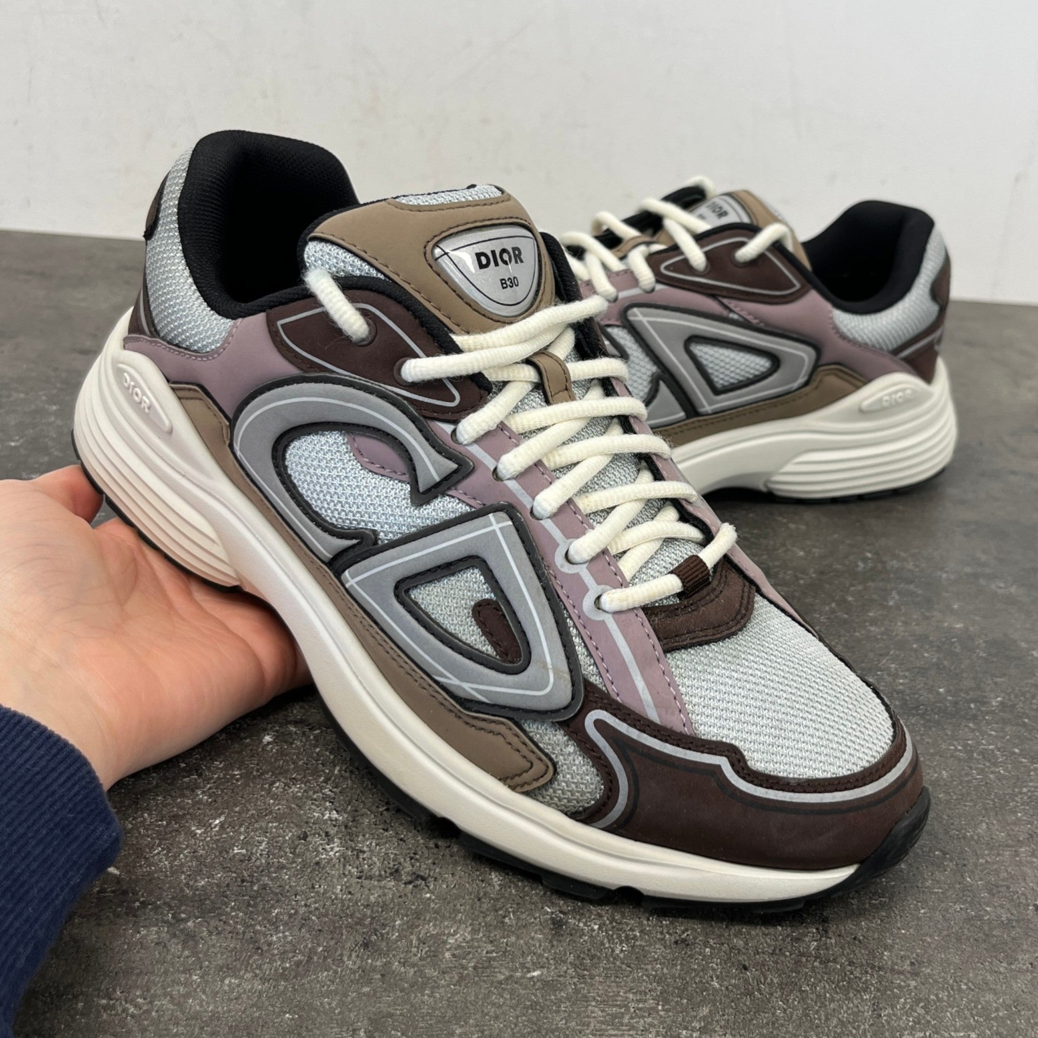 Men's B30 Low Trainers Burgundy Size EU 41.5 / UK 7.5