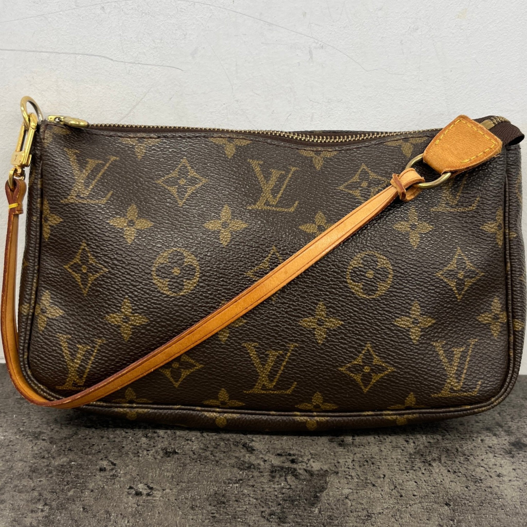 Women's Monogram Pochette Bag Brown