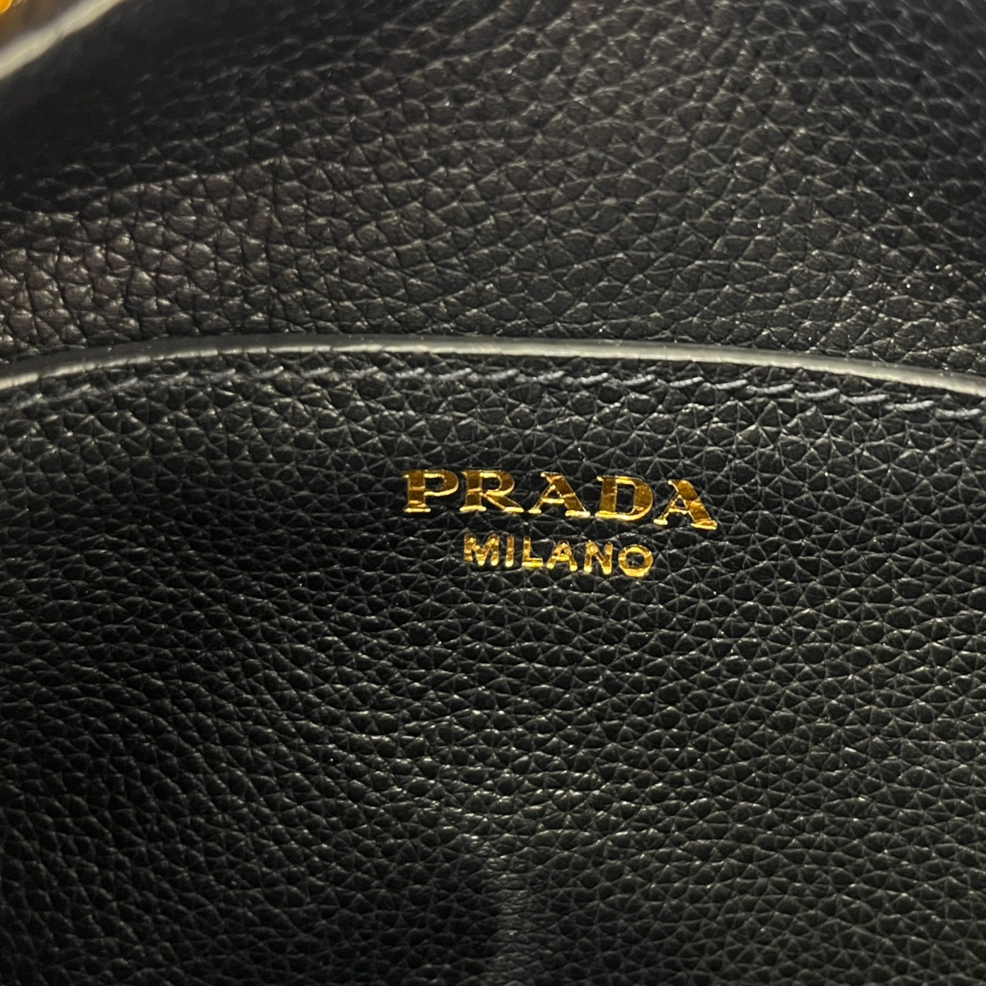 Men's Vitello Phenix Bag Brown