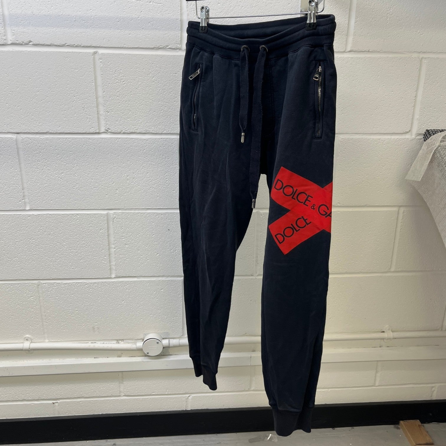 Men's Tape Logo Joggers Navy Size IT 44 / UK 28