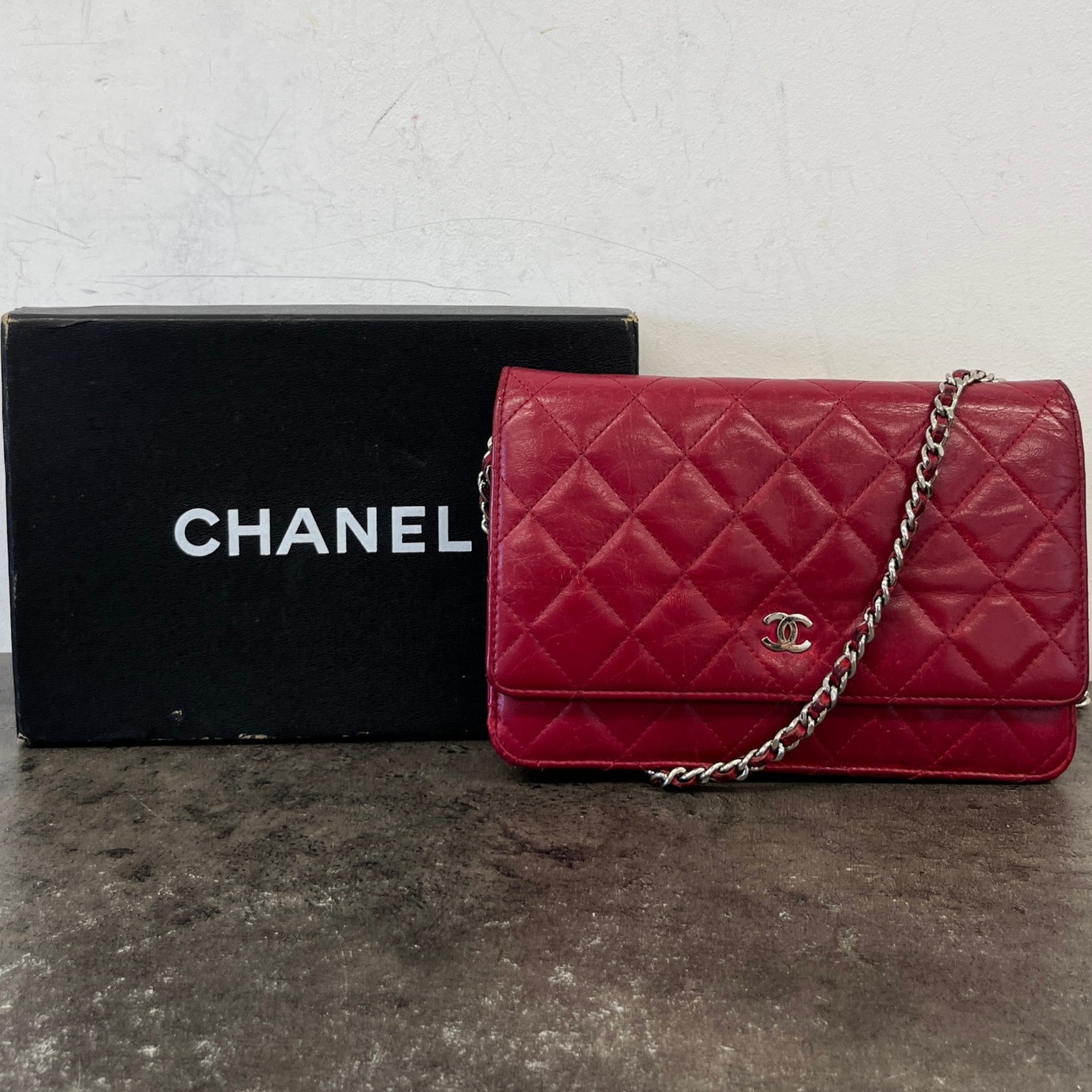 Women's Timeless Wallet On Chain Bag Red