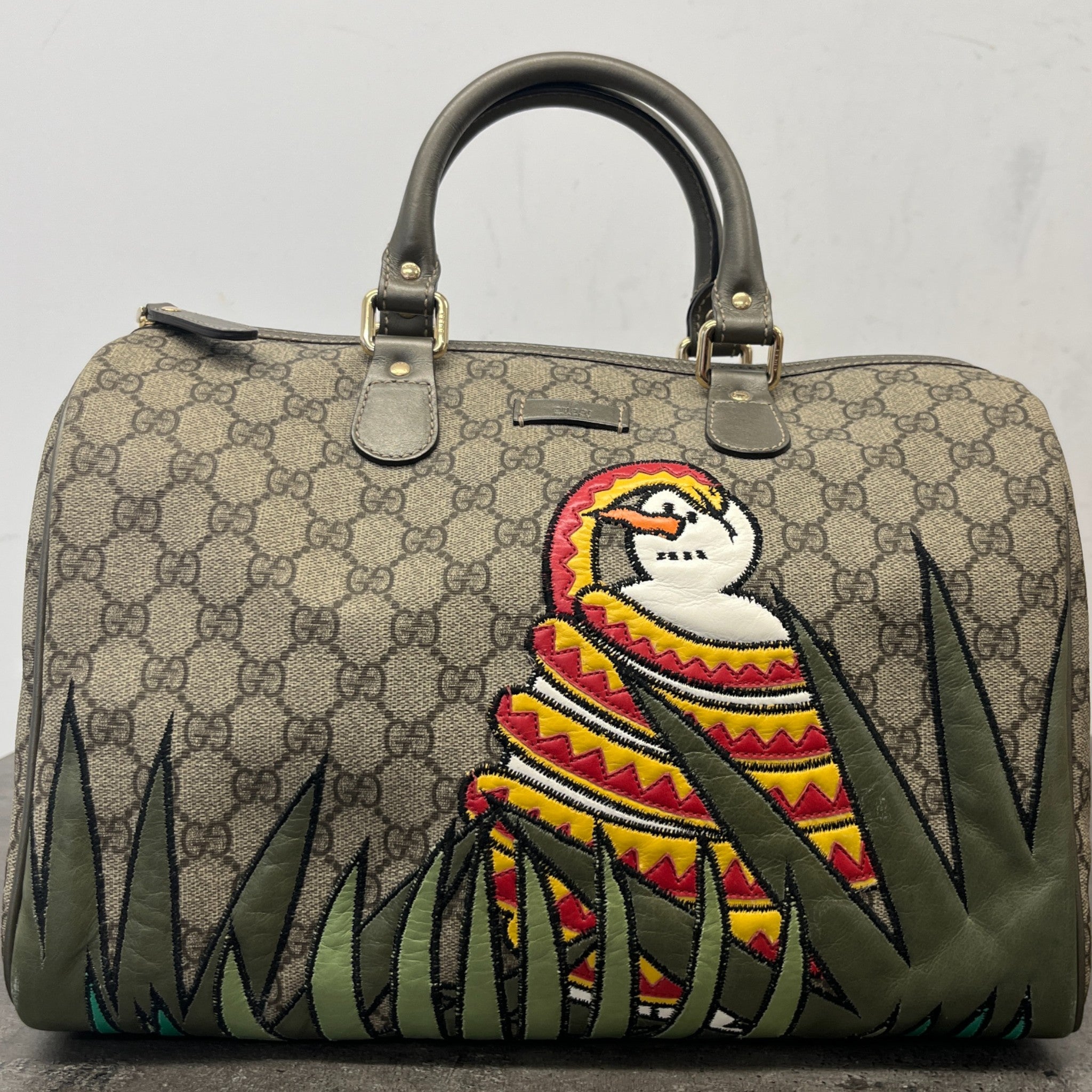 Women's Gg Supreme Joy Unicef Snowman In Africa Boston Handbag Khaki