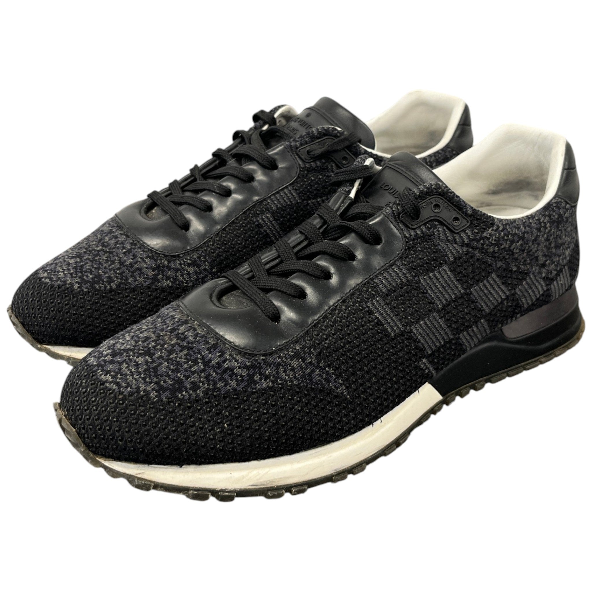 Men's Run Away Low Trainers Black Size EU 40.5 / UK 6.5