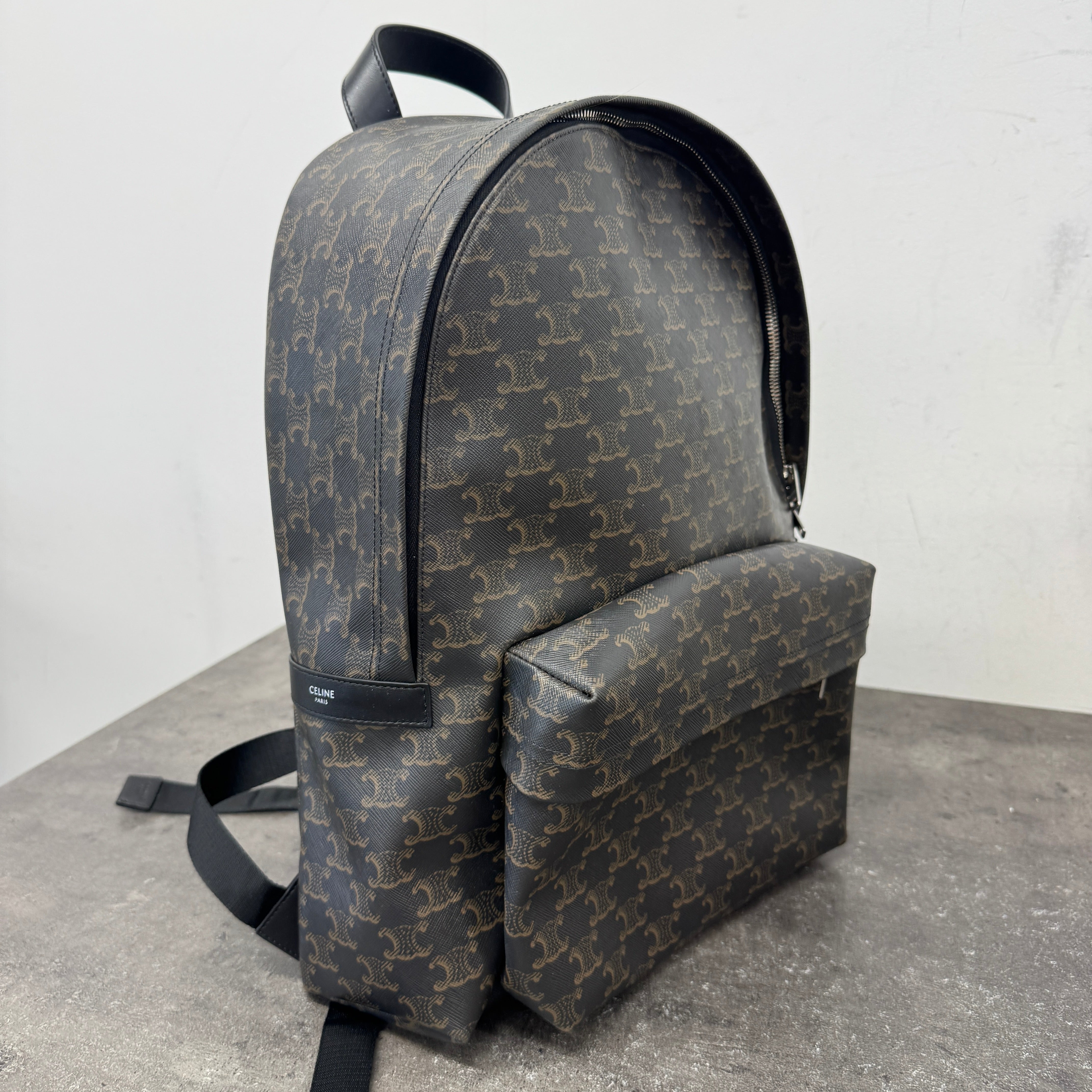 Men's Medium Triomphe Canvas Backpack Black