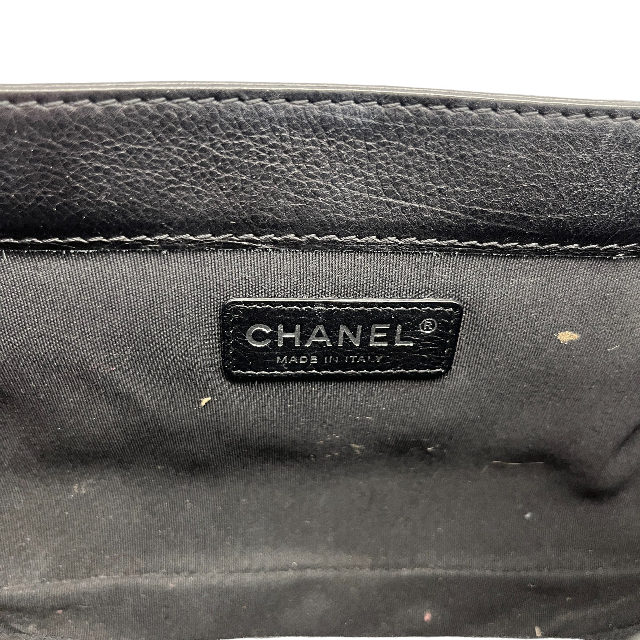 Women's Medium Boy Reverso Flap Bag Black