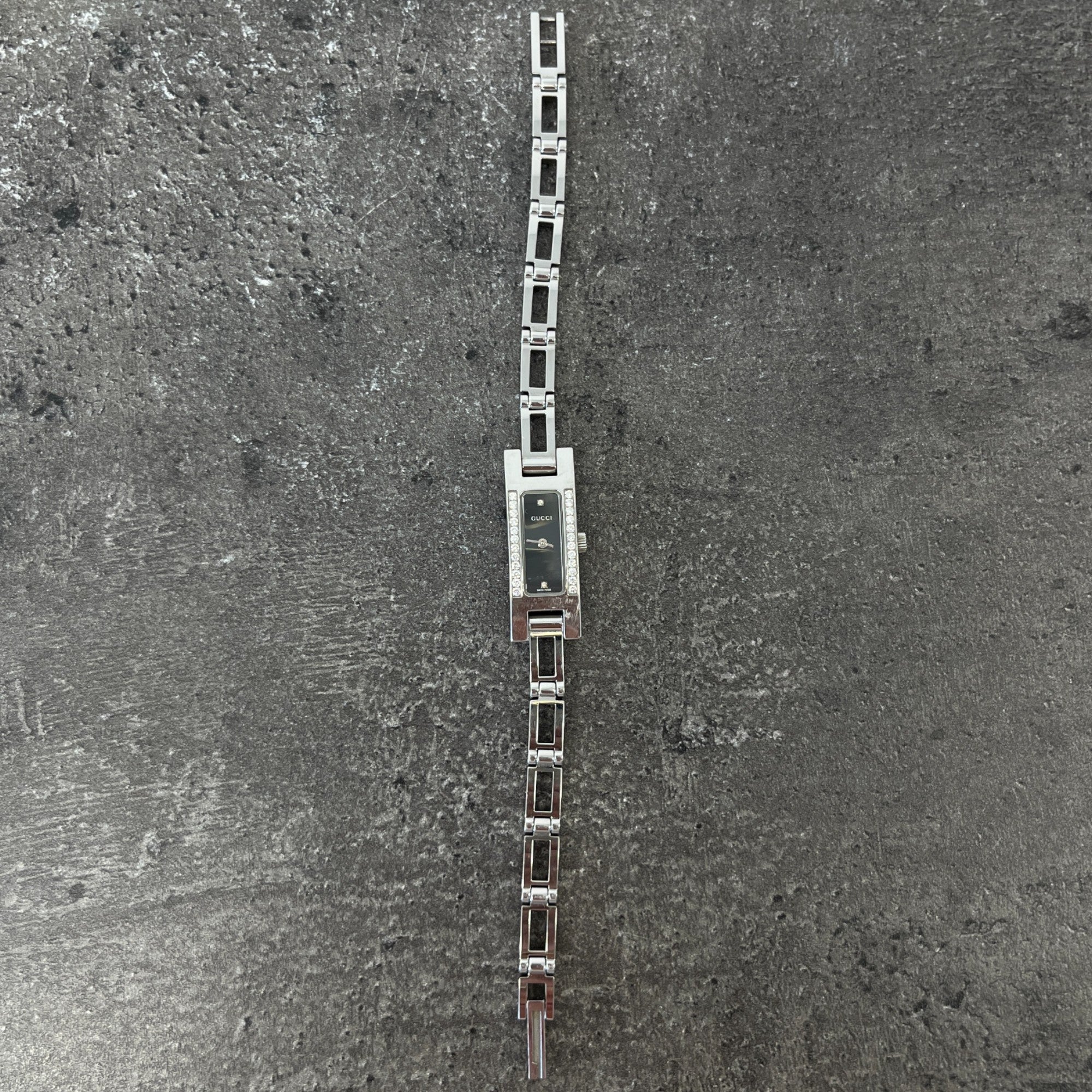 Women's 3900L Stainless Steel 26 Diamonds Watch Silver