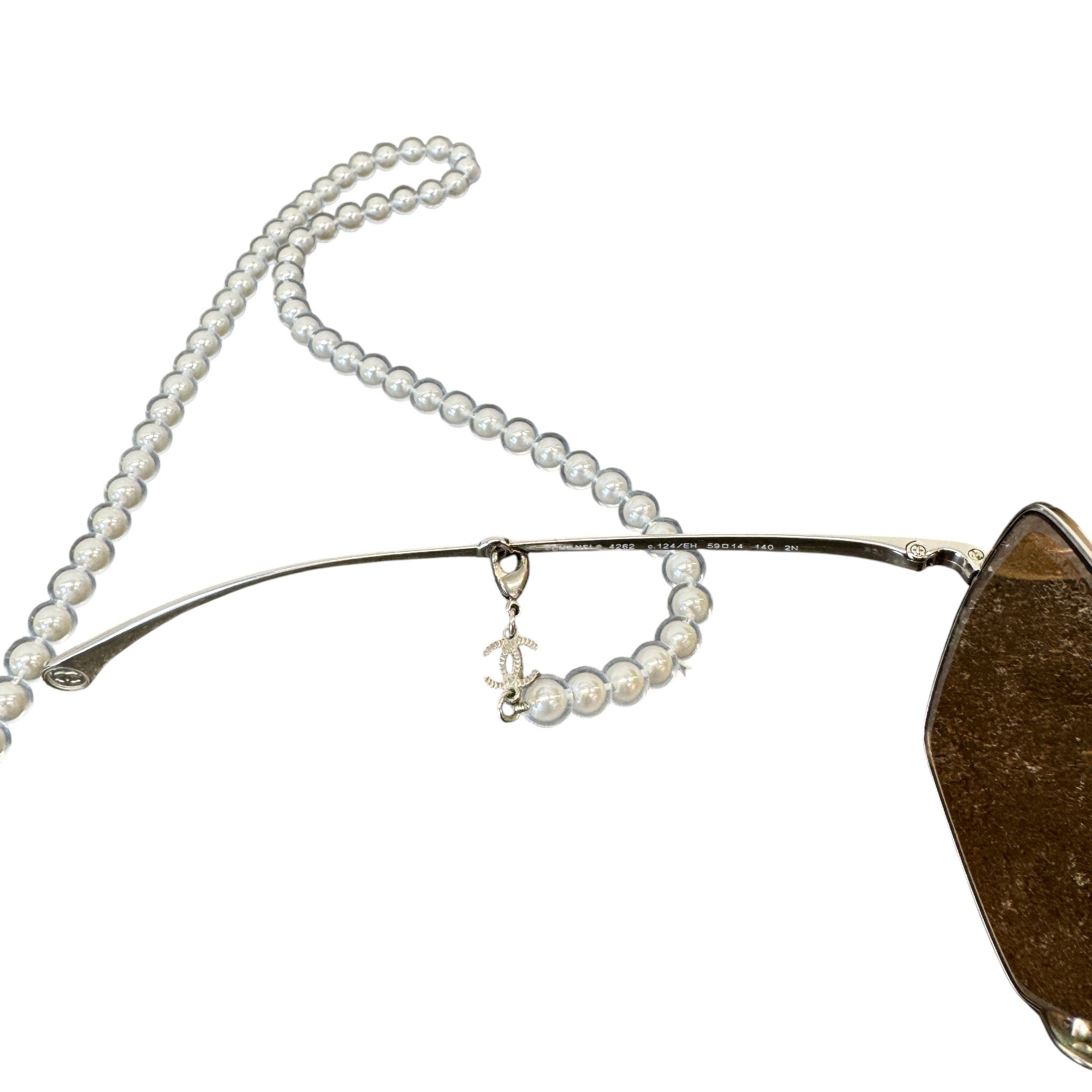Women's Pearl Chain 4262 Sunglasses Silver