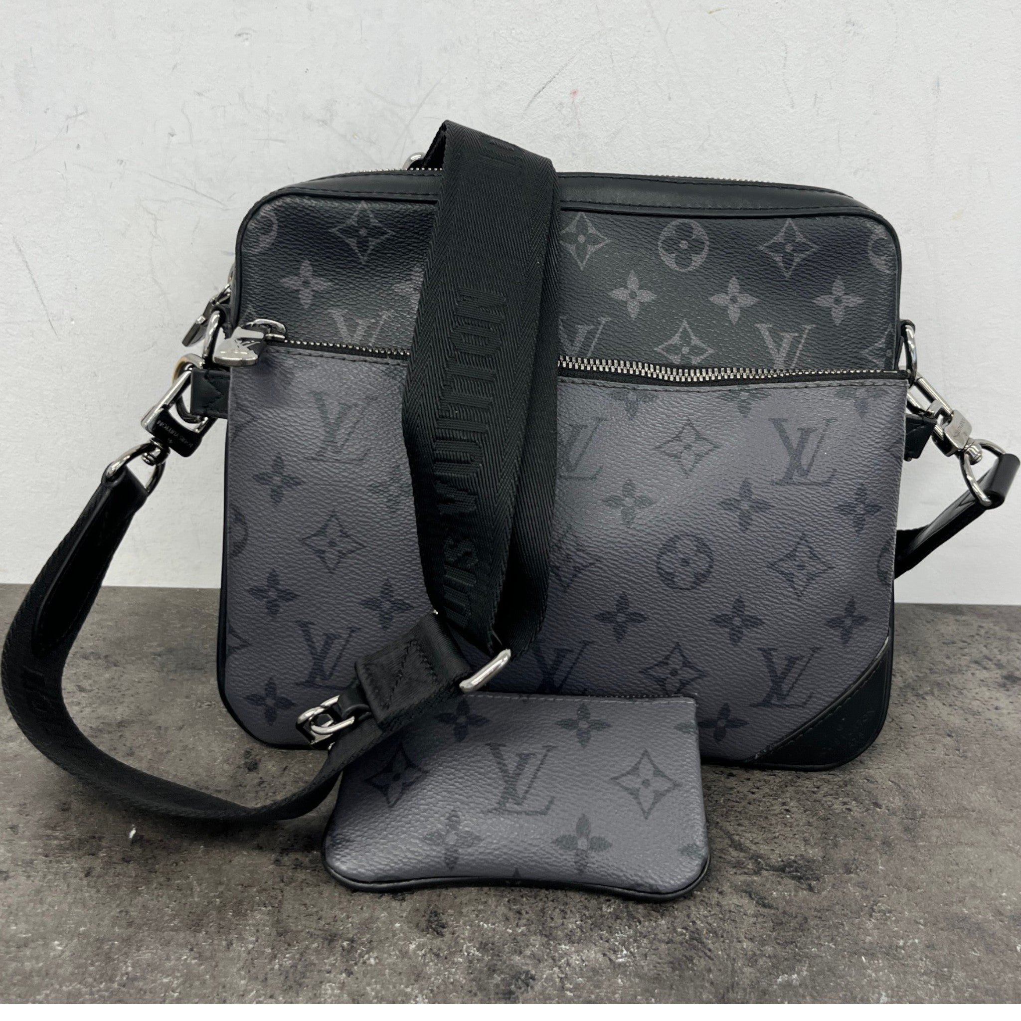 Men's Monogram Eclipse Trio Messenger Bag Charcoal