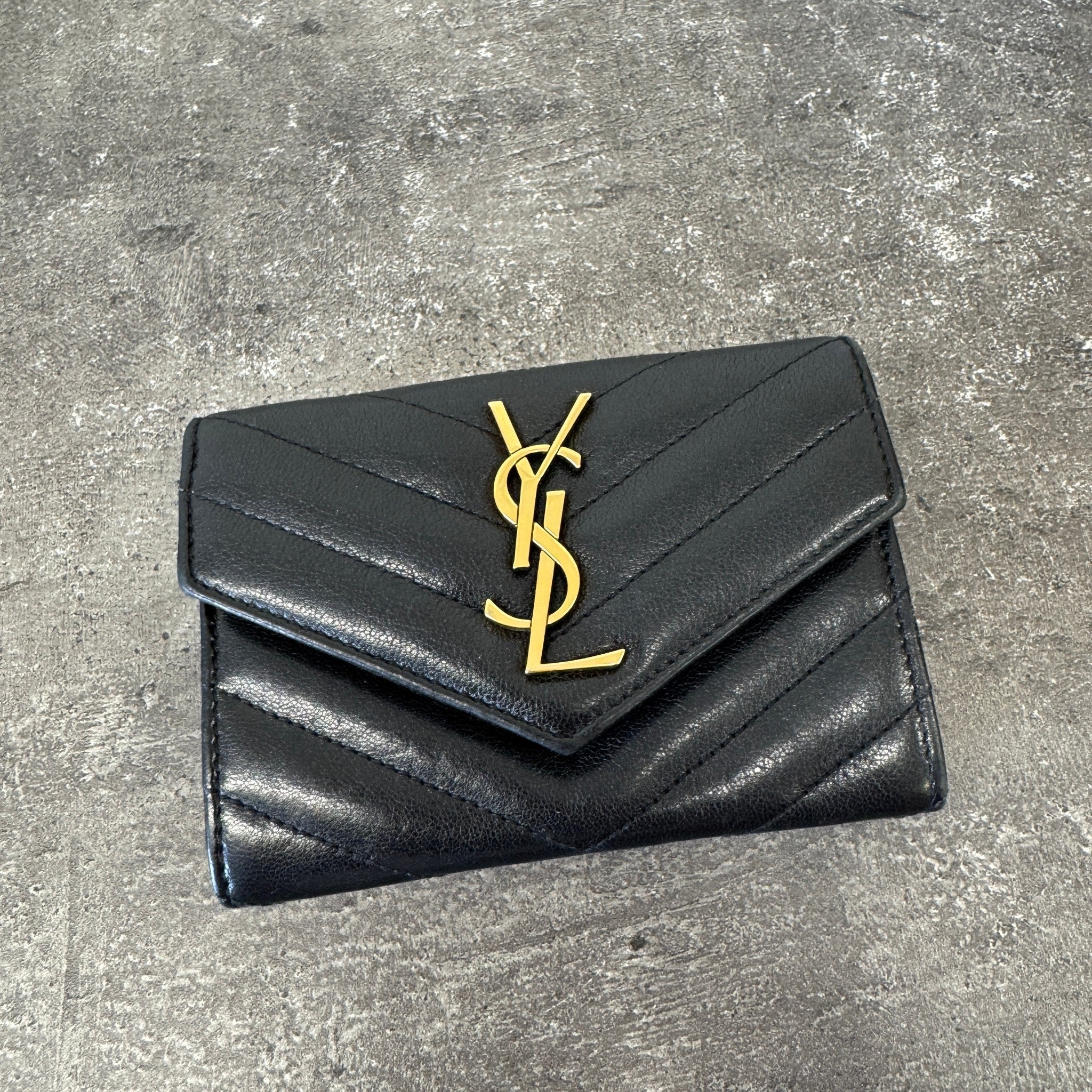 Women's Cassandre Matelassé Small Envelope Wallet Black