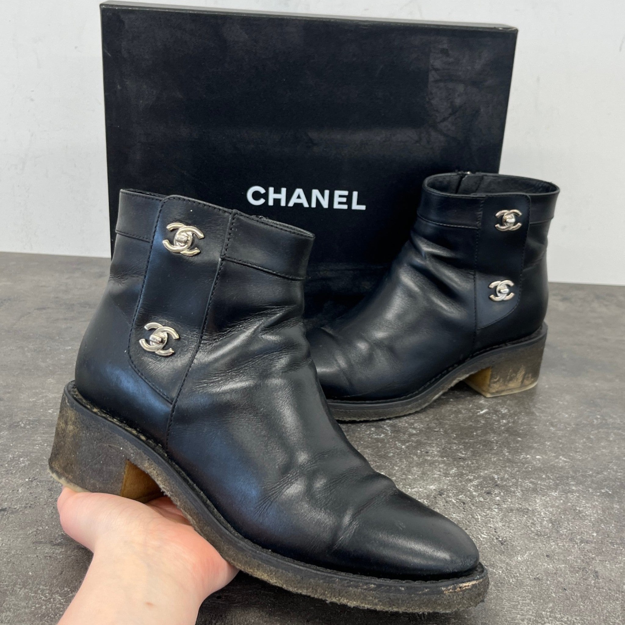 Women's Cc Turnlock Ankle Boots Black Size EU 40 / UK 7