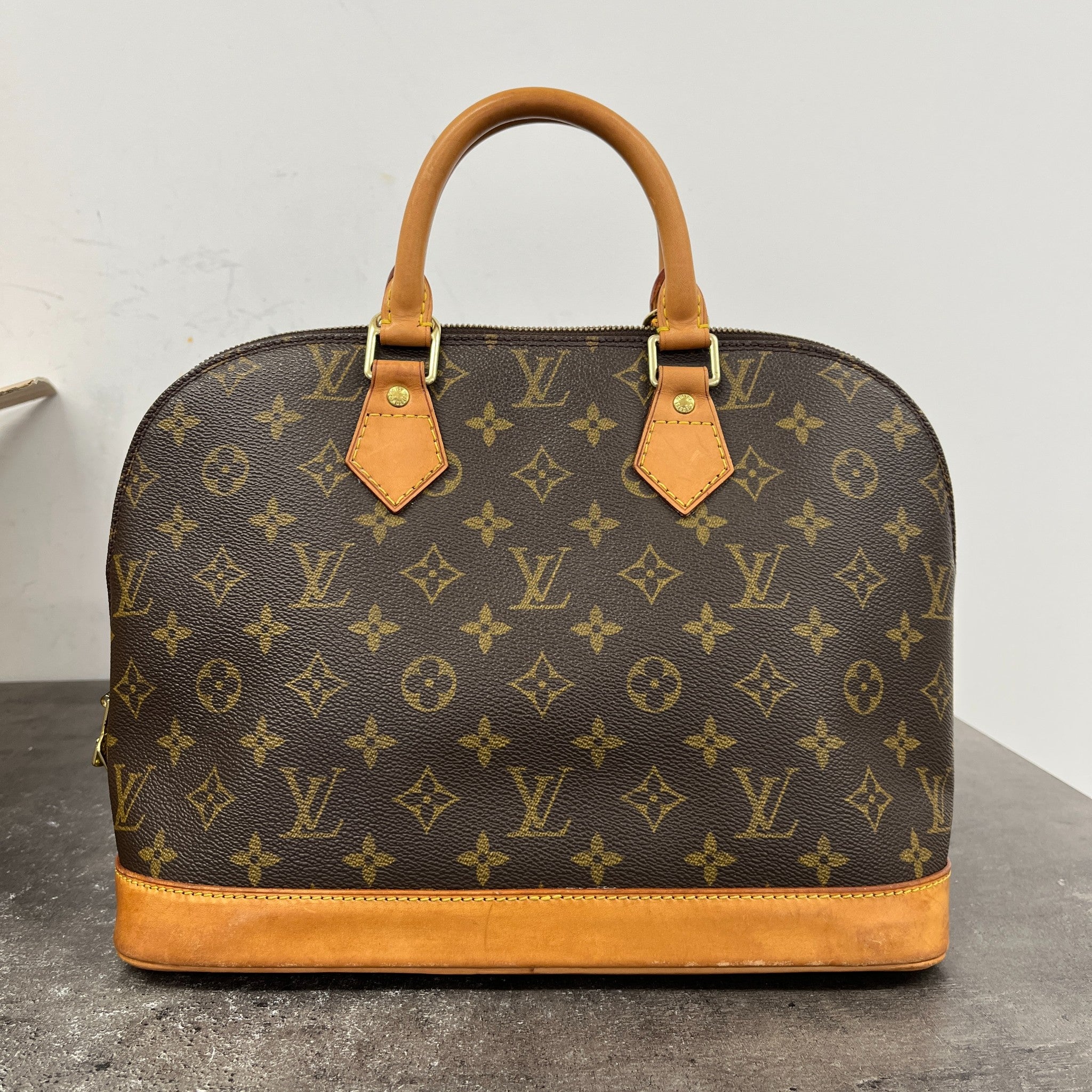 Women's Monogram Alma Pm Bag Brown