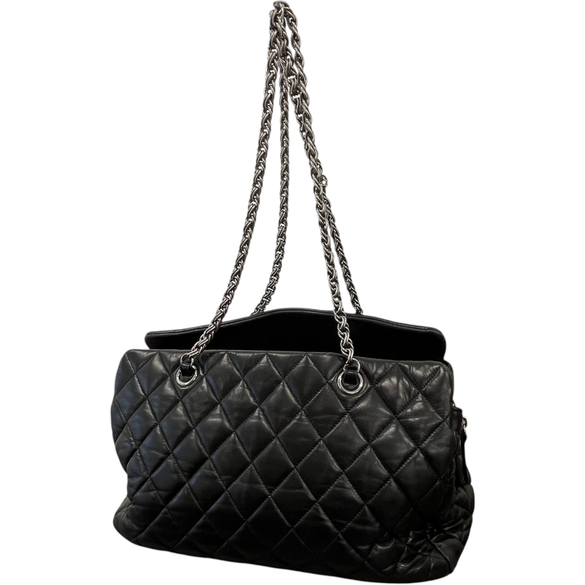 Women's Paris-Moscow Red Square Tote Handbag Black