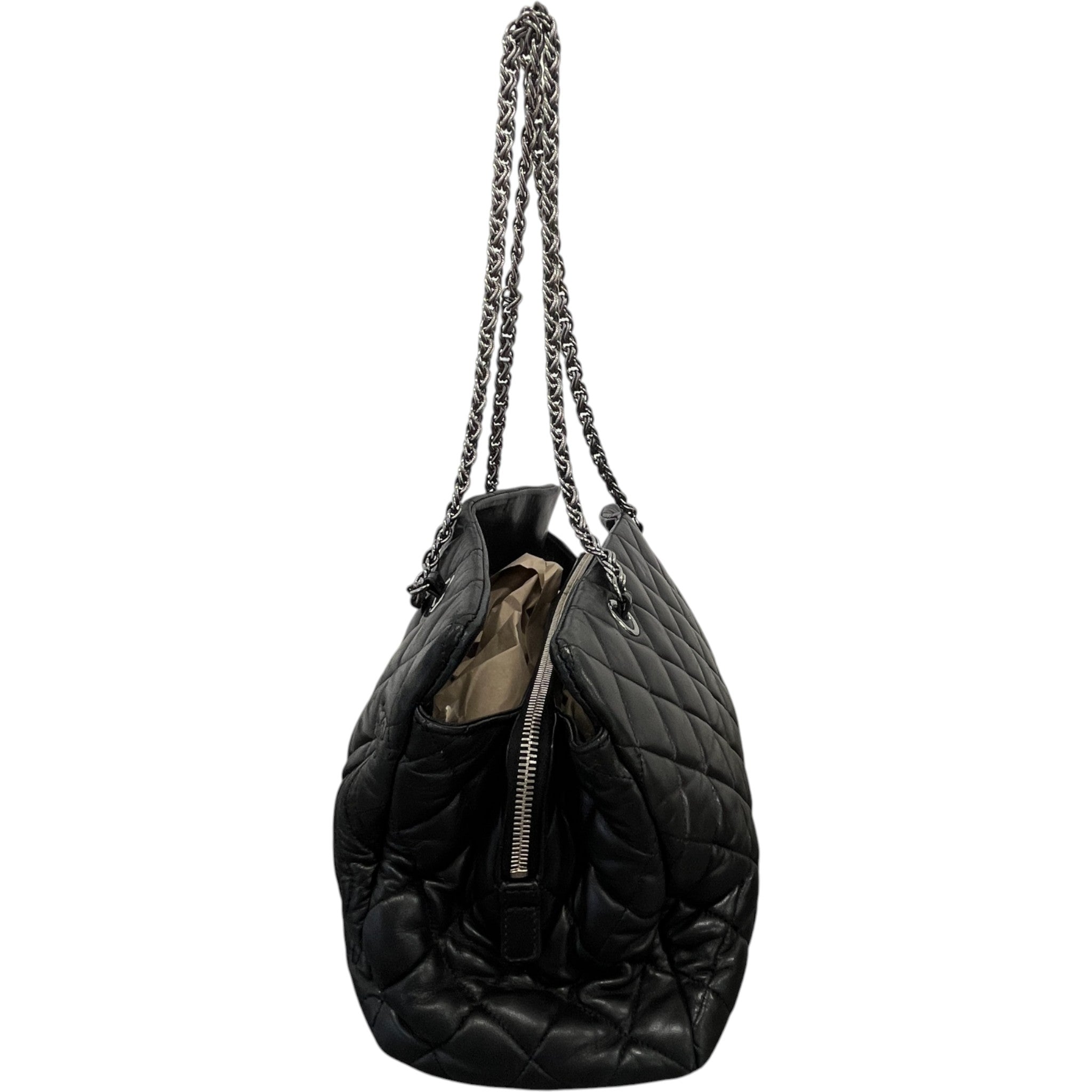 Women's Paris-Moscow Red Square Tote Handbag Black