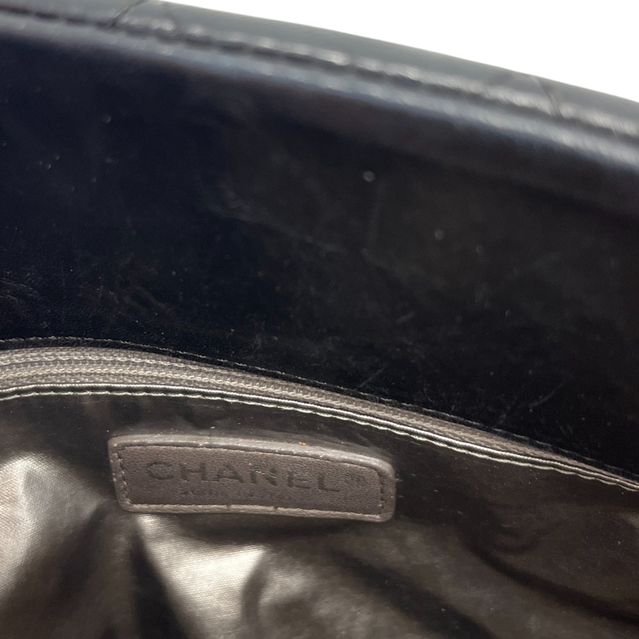 Women's Paris-Moscow Red Square Tote Handbag Black