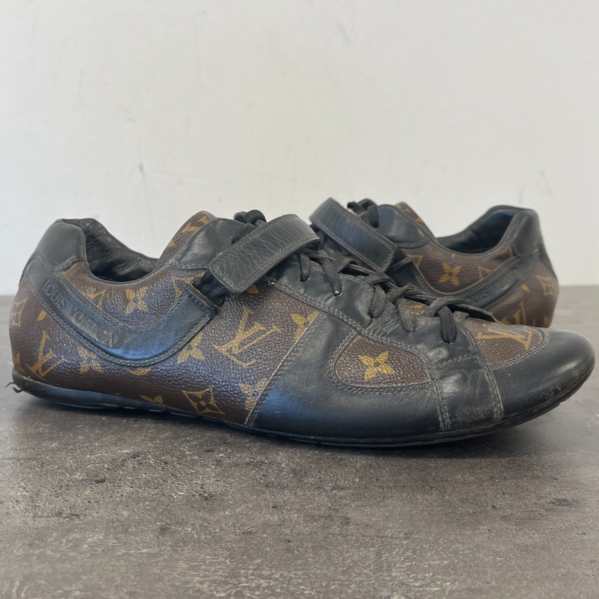 Men's Monogram Globe Trotter Low Trainers Brown Size EU 45 / UK 11